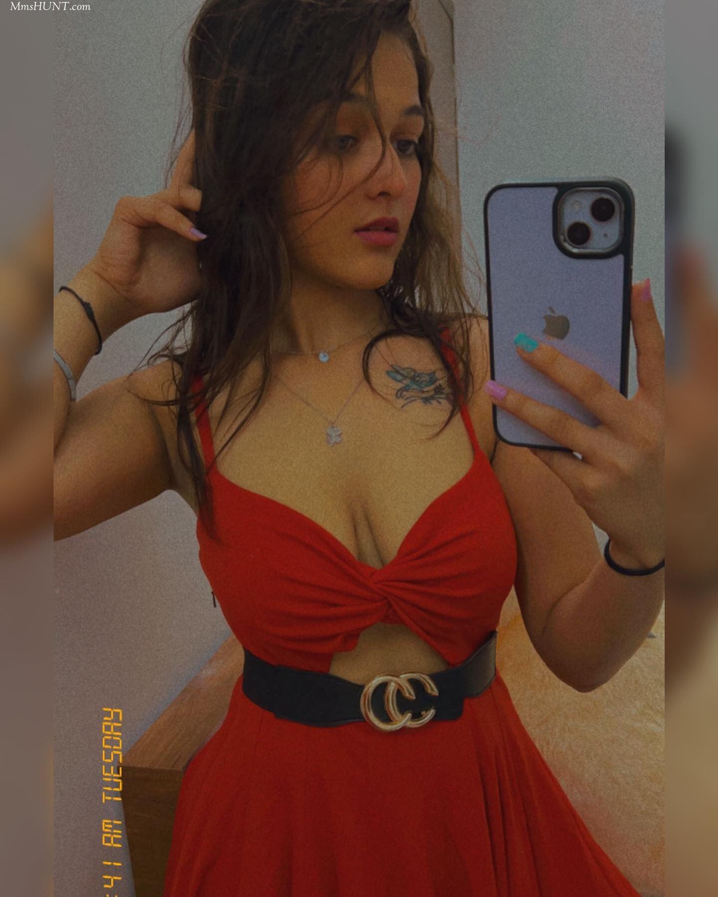 Horny Girl Nude pics to Lover