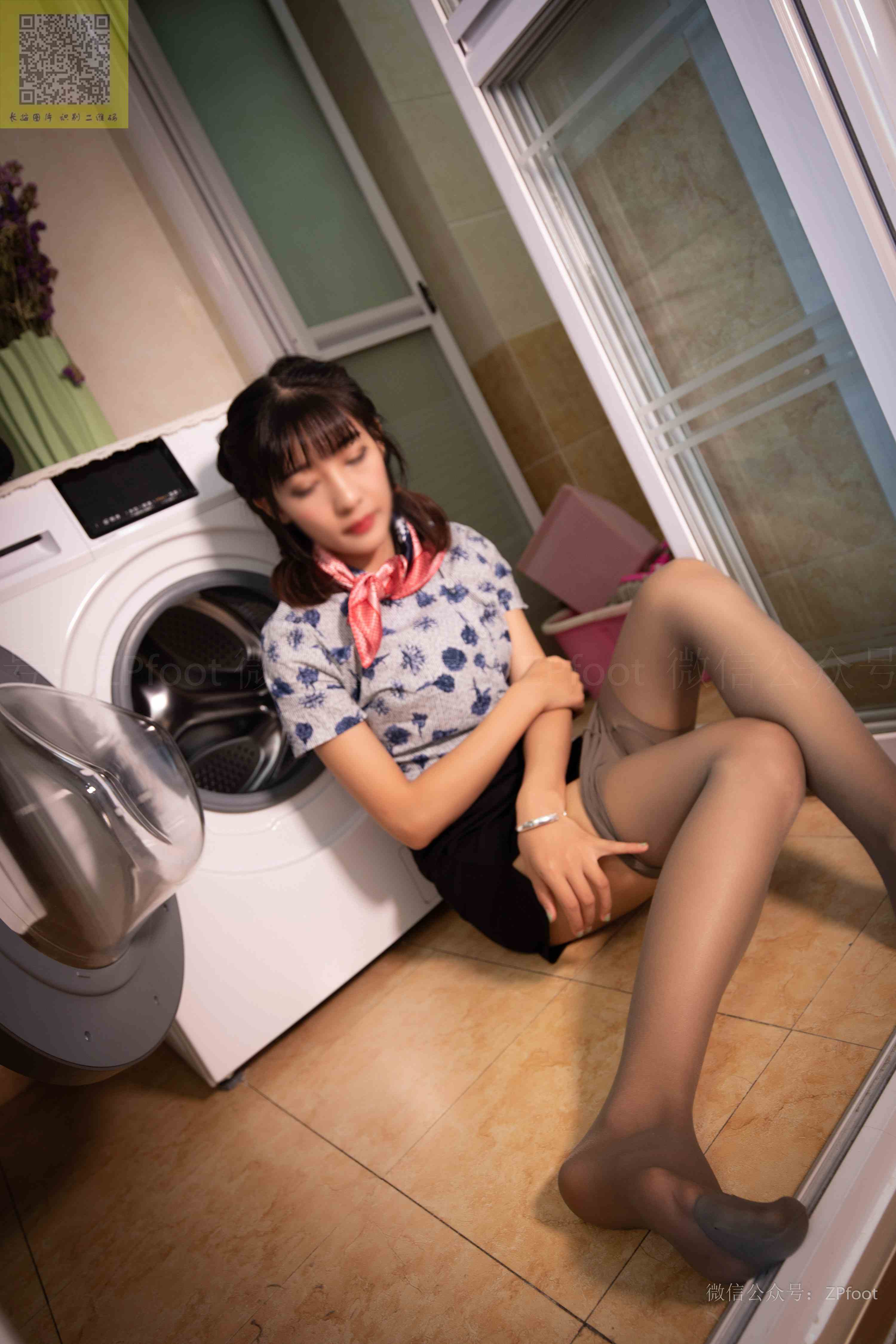 China Beauty Legs and feet 1270