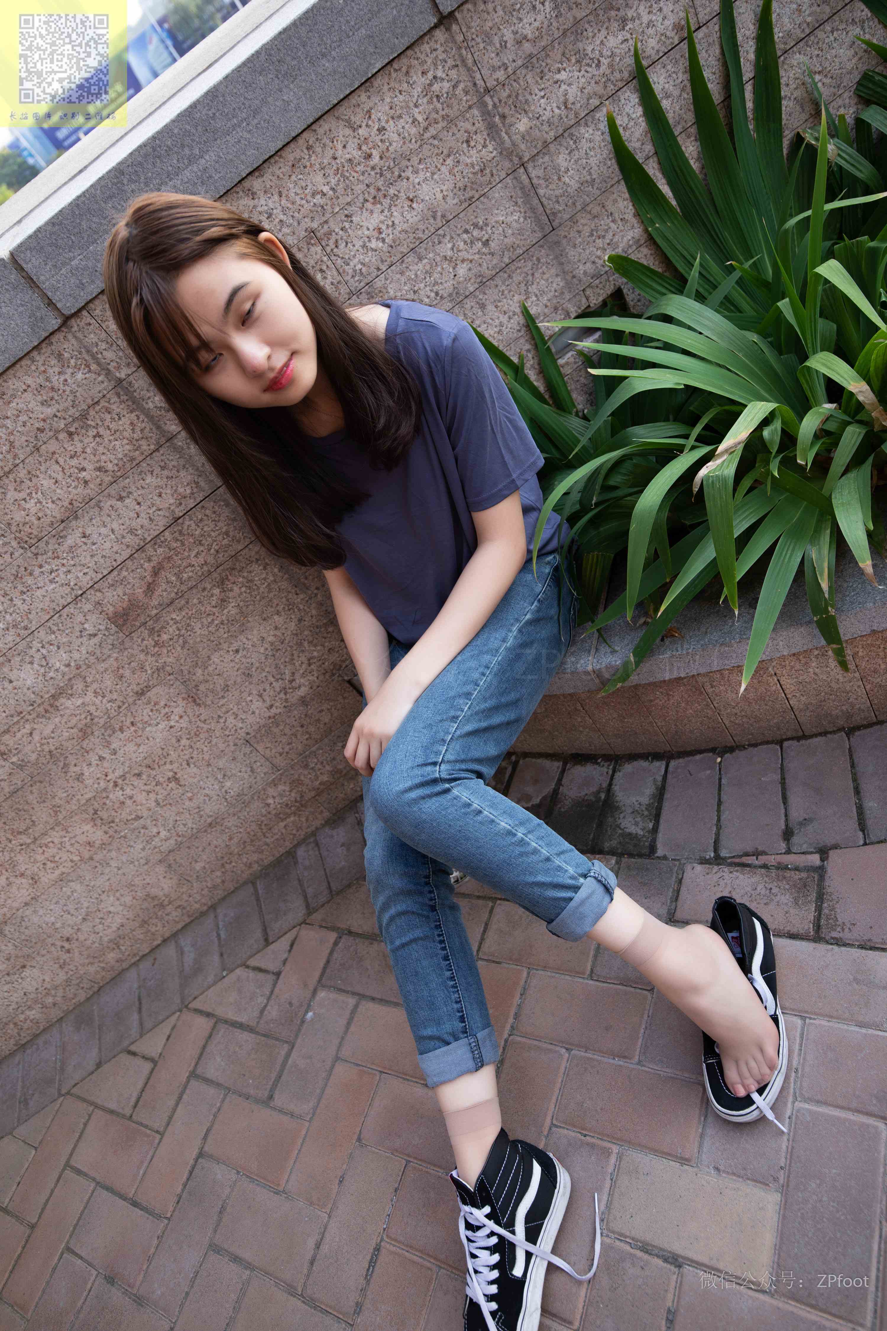 China Beauty Legs and feet 1279