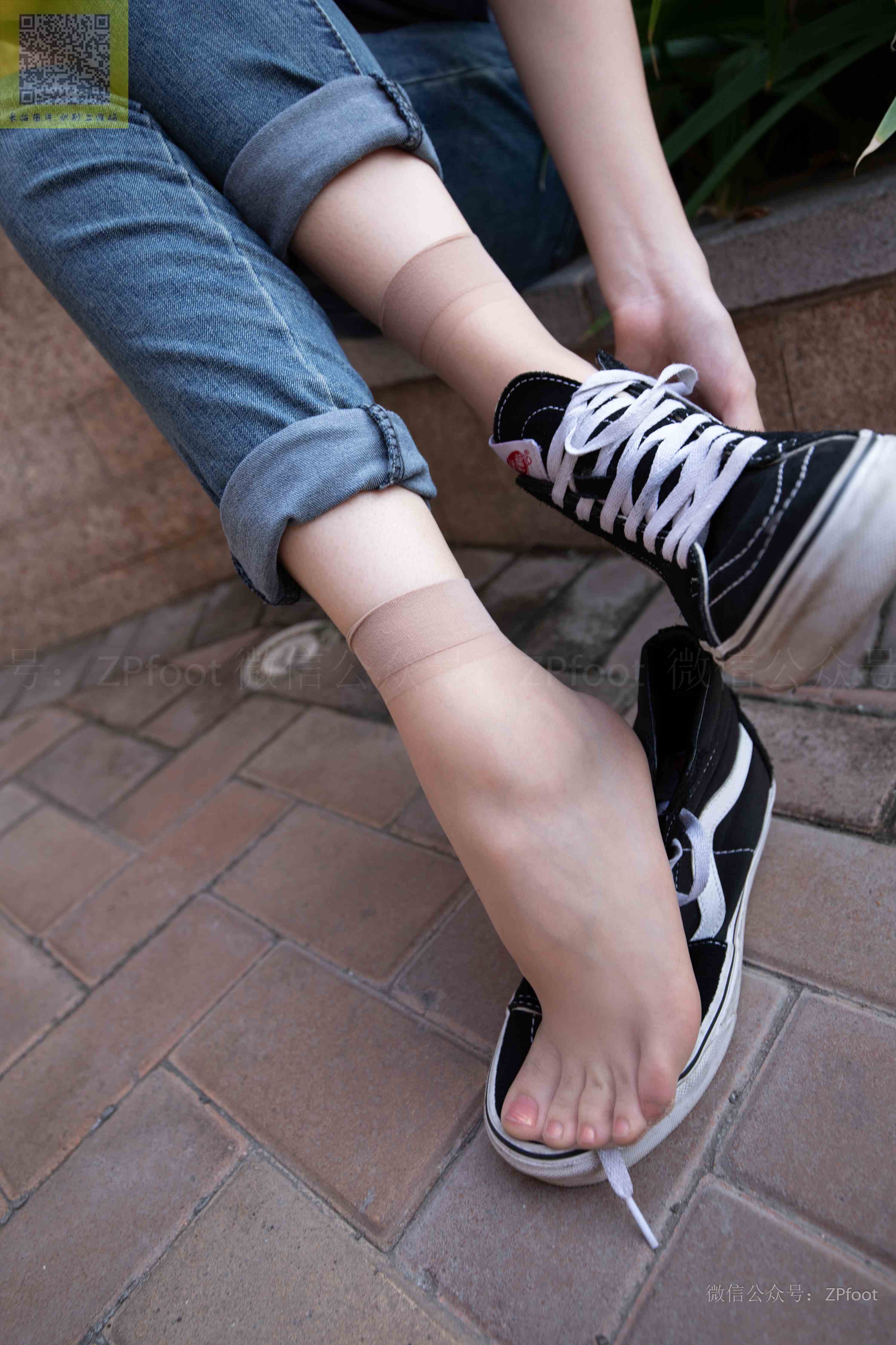 China Beauty Legs and feet 1279