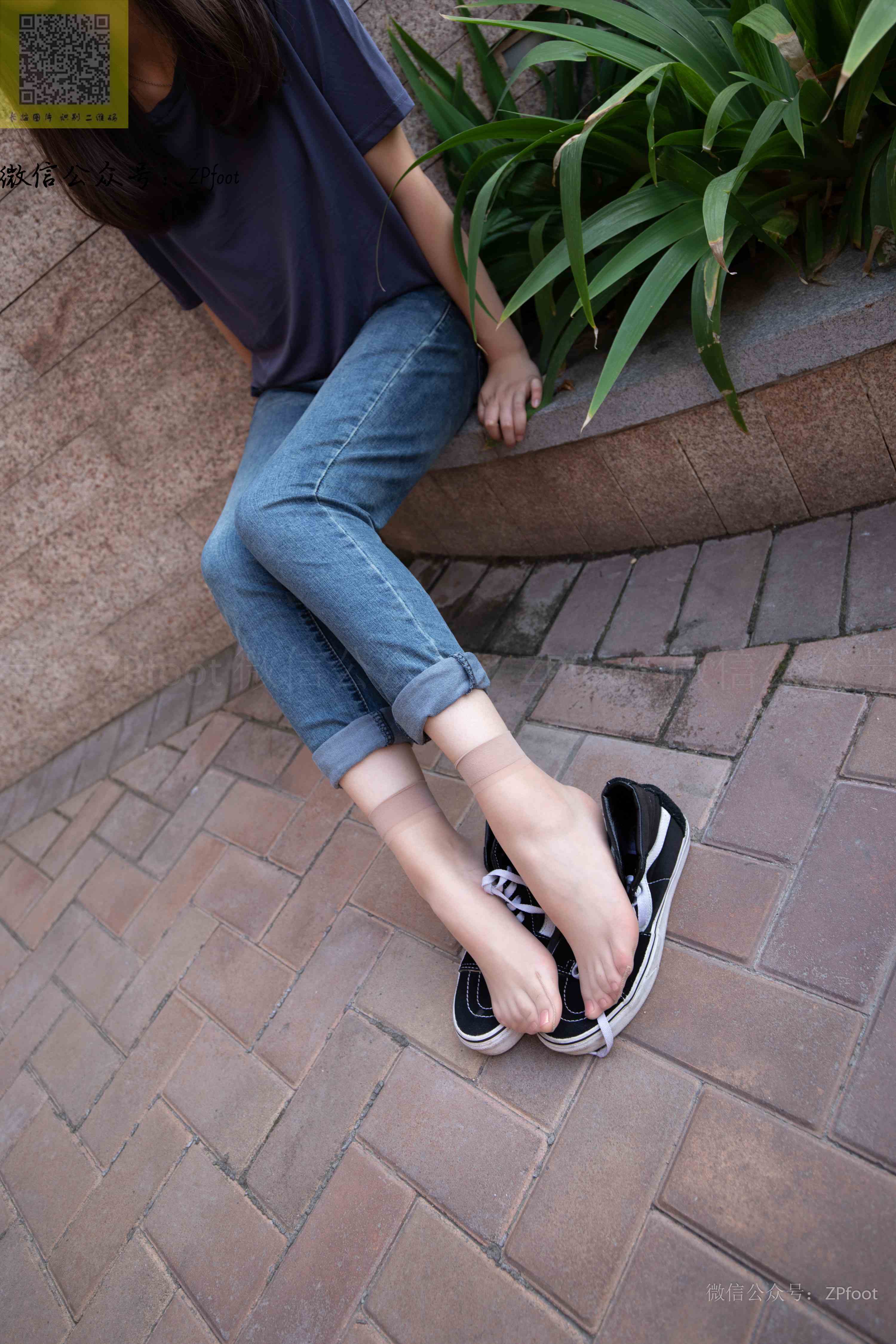 China Beauty Legs and feet 1279