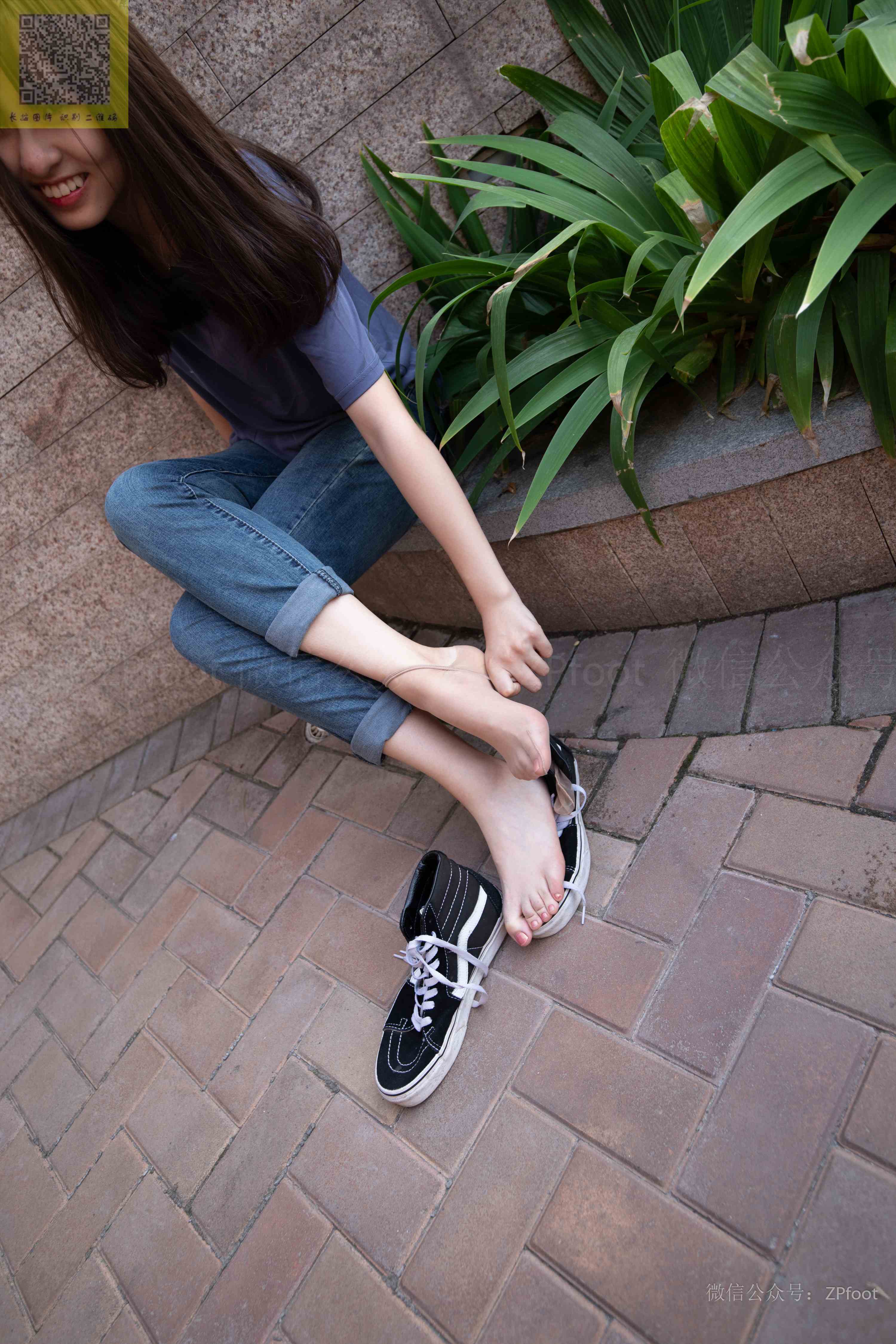 China Beauty Legs and feet 1279