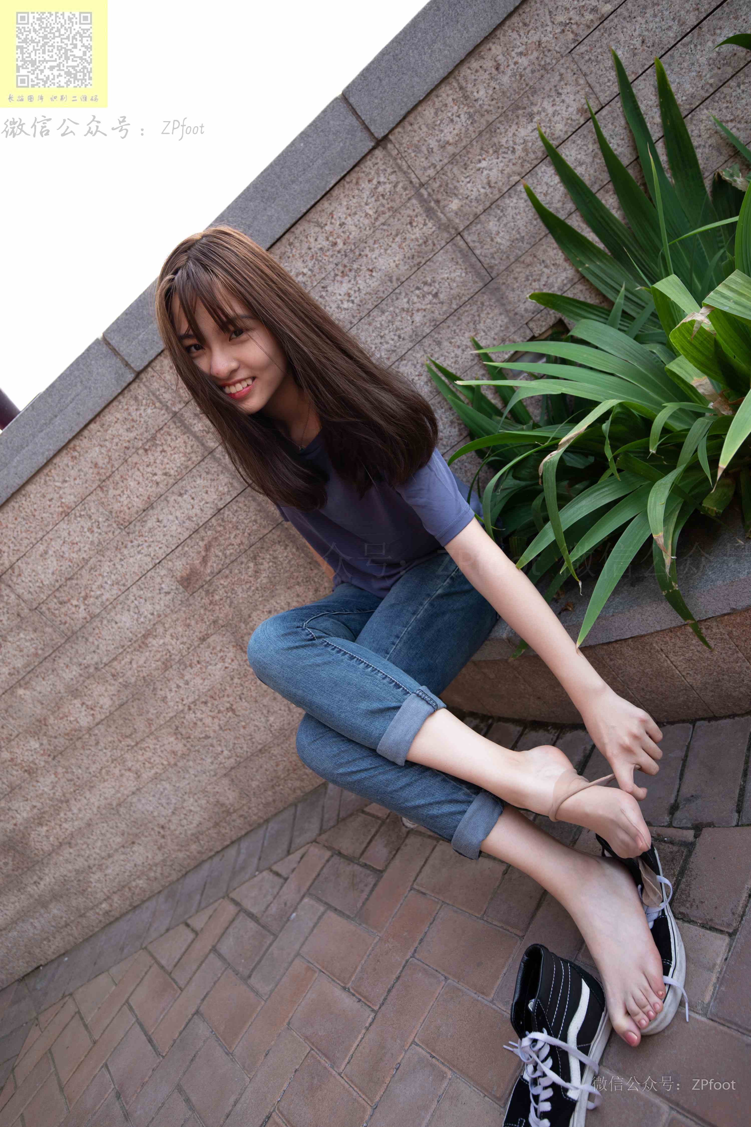 China Beauty Legs and feet 1279