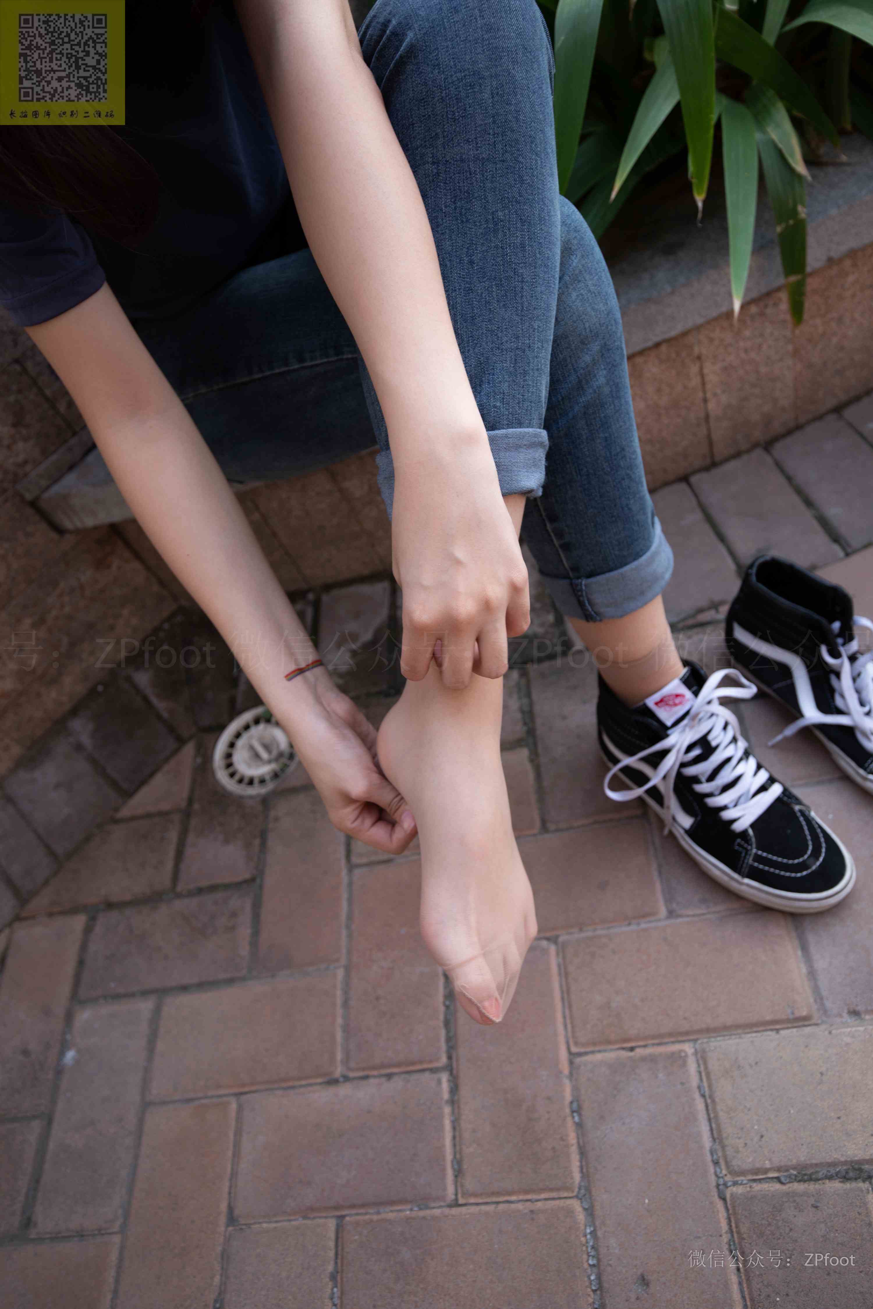 China Beauty Legs and feet 1279