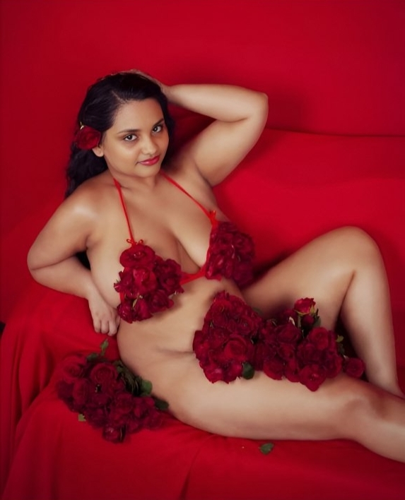 Zoya khan famous randi sonagachi