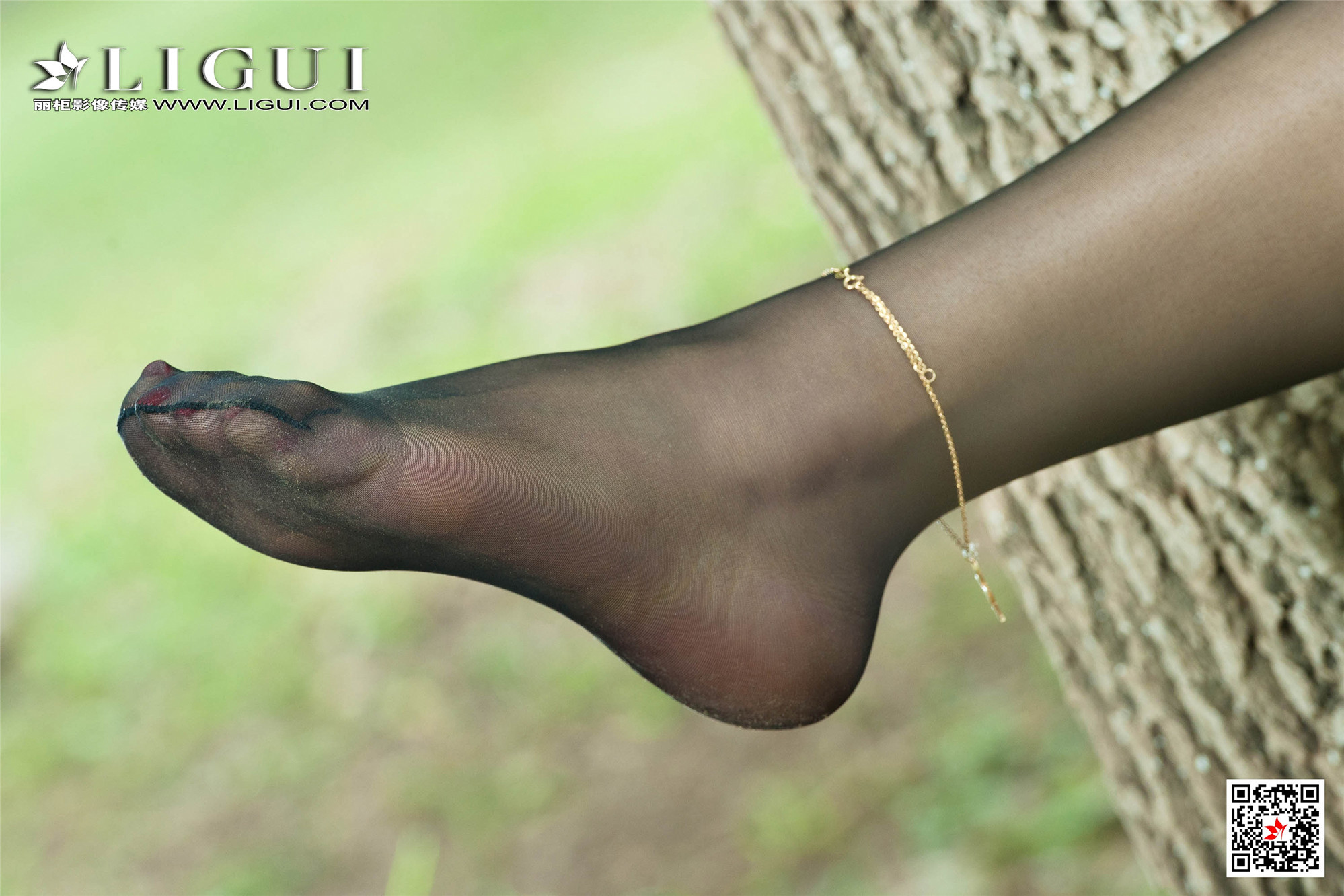 pretty lady dirty feet 113