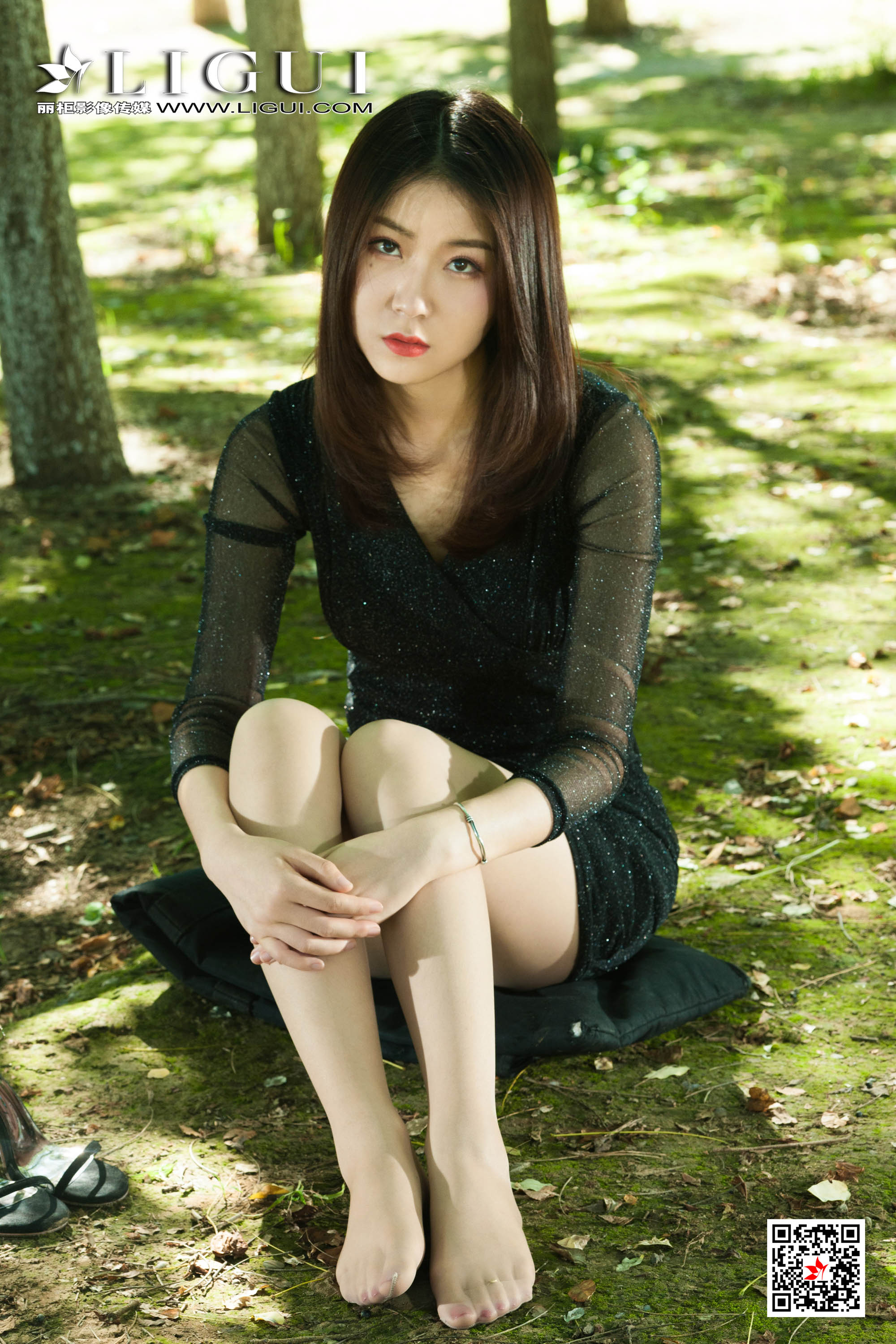 pretty lady dirty feet 114