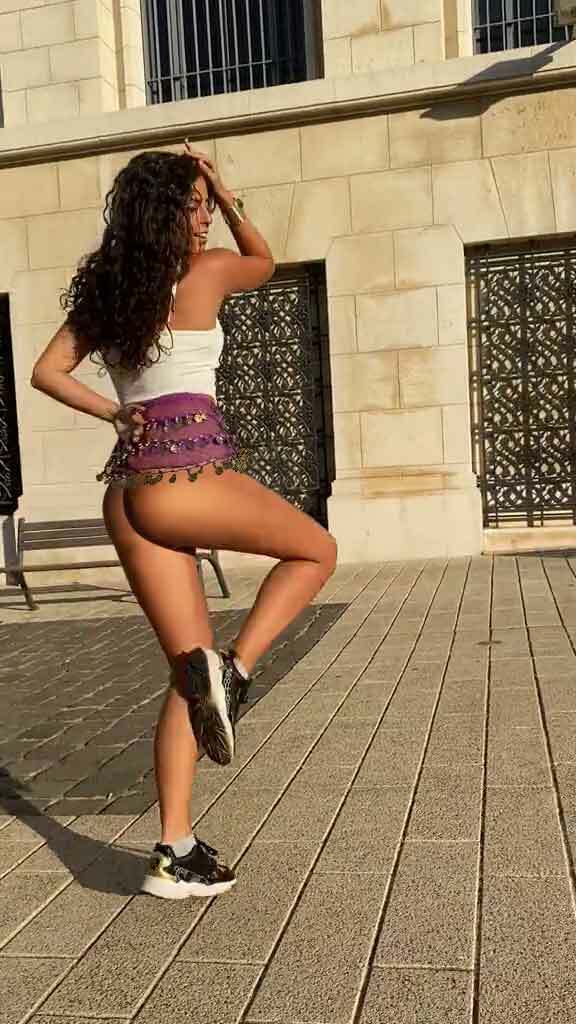 Sirena Lebanese Sexy Lady