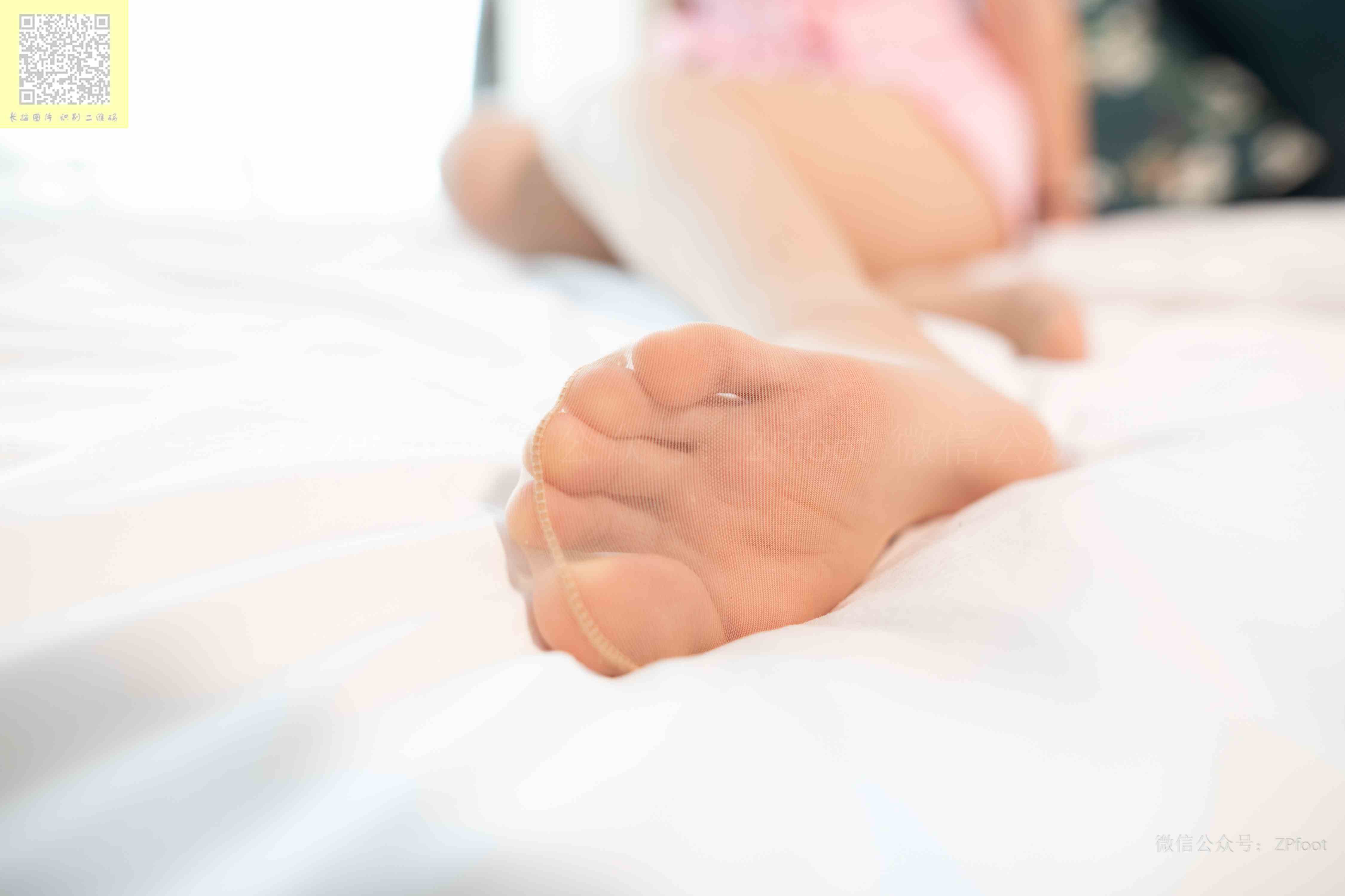 China Beauty Legs and feet 1302