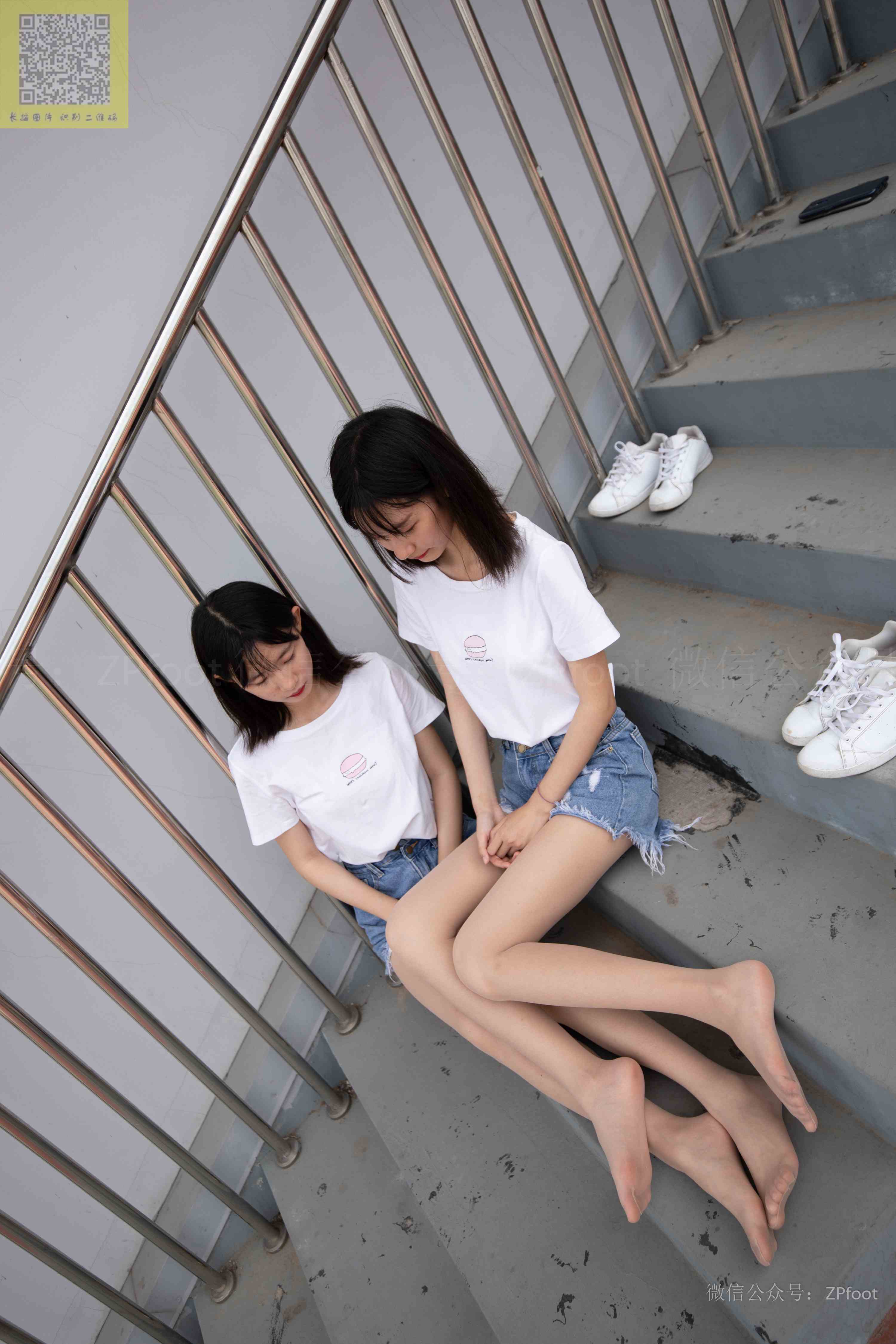 China Beauty Legs and feet 1303