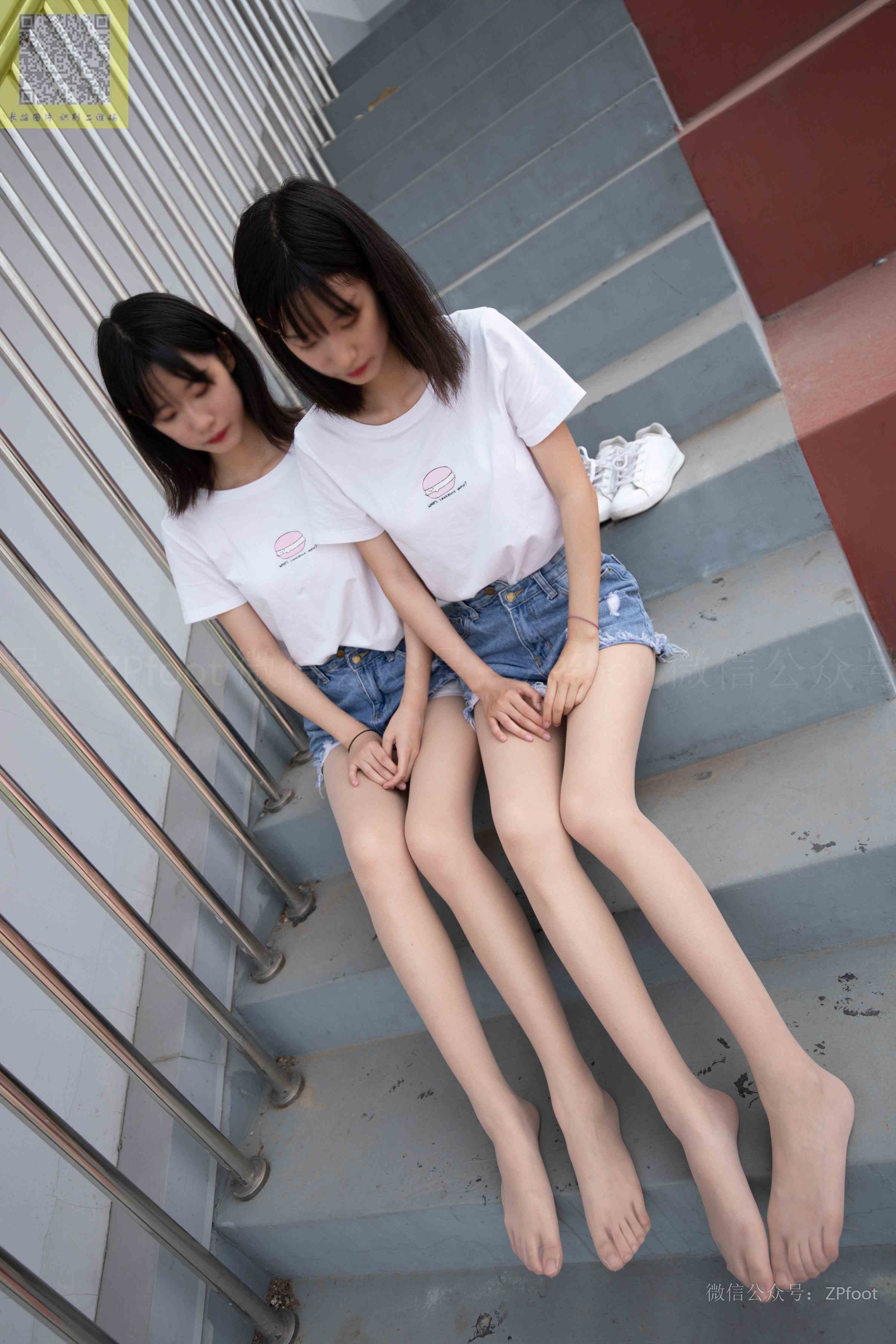 China Beauty Legs and feet 1303