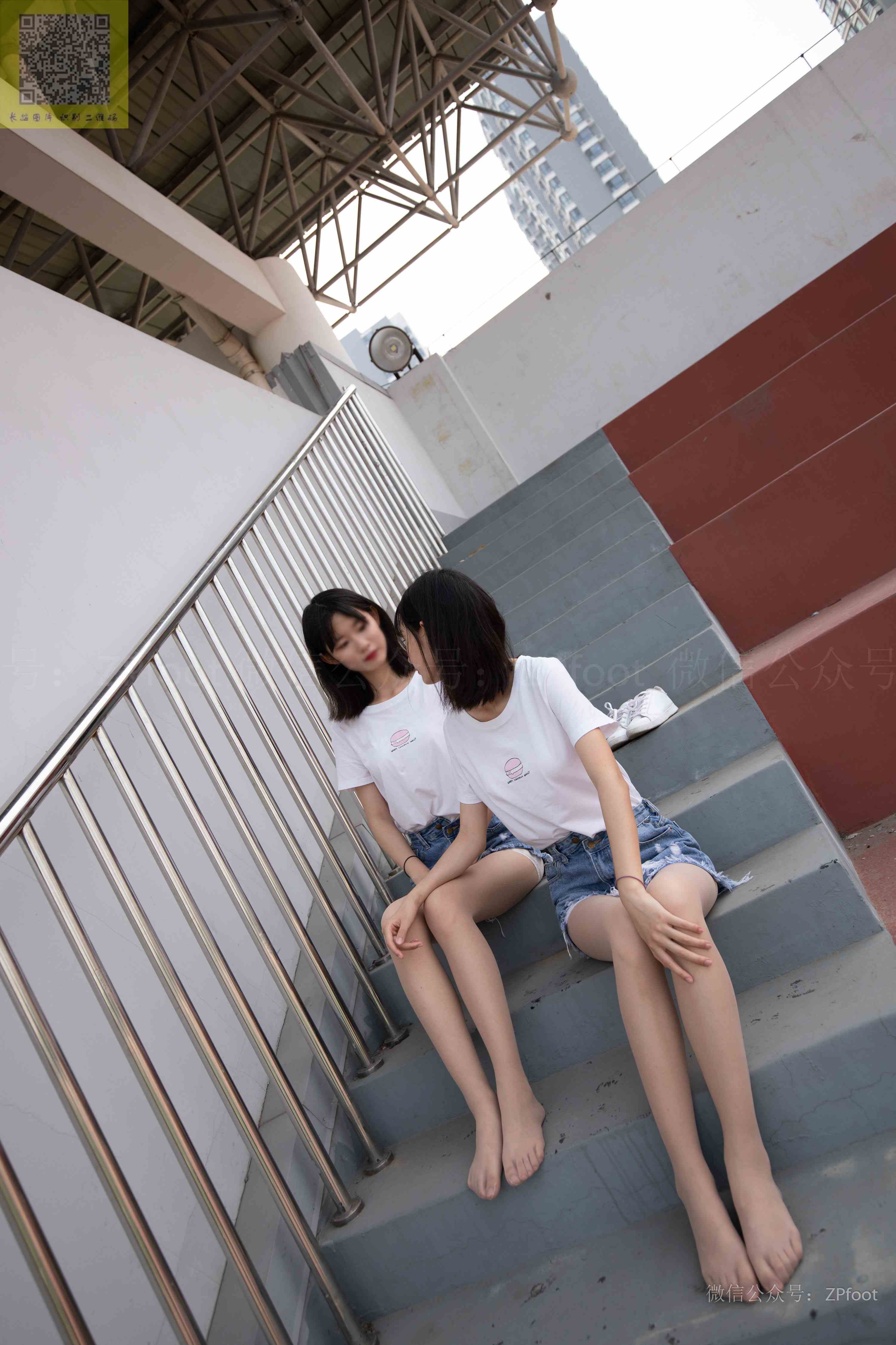 China Beauty Legs and feet 1303