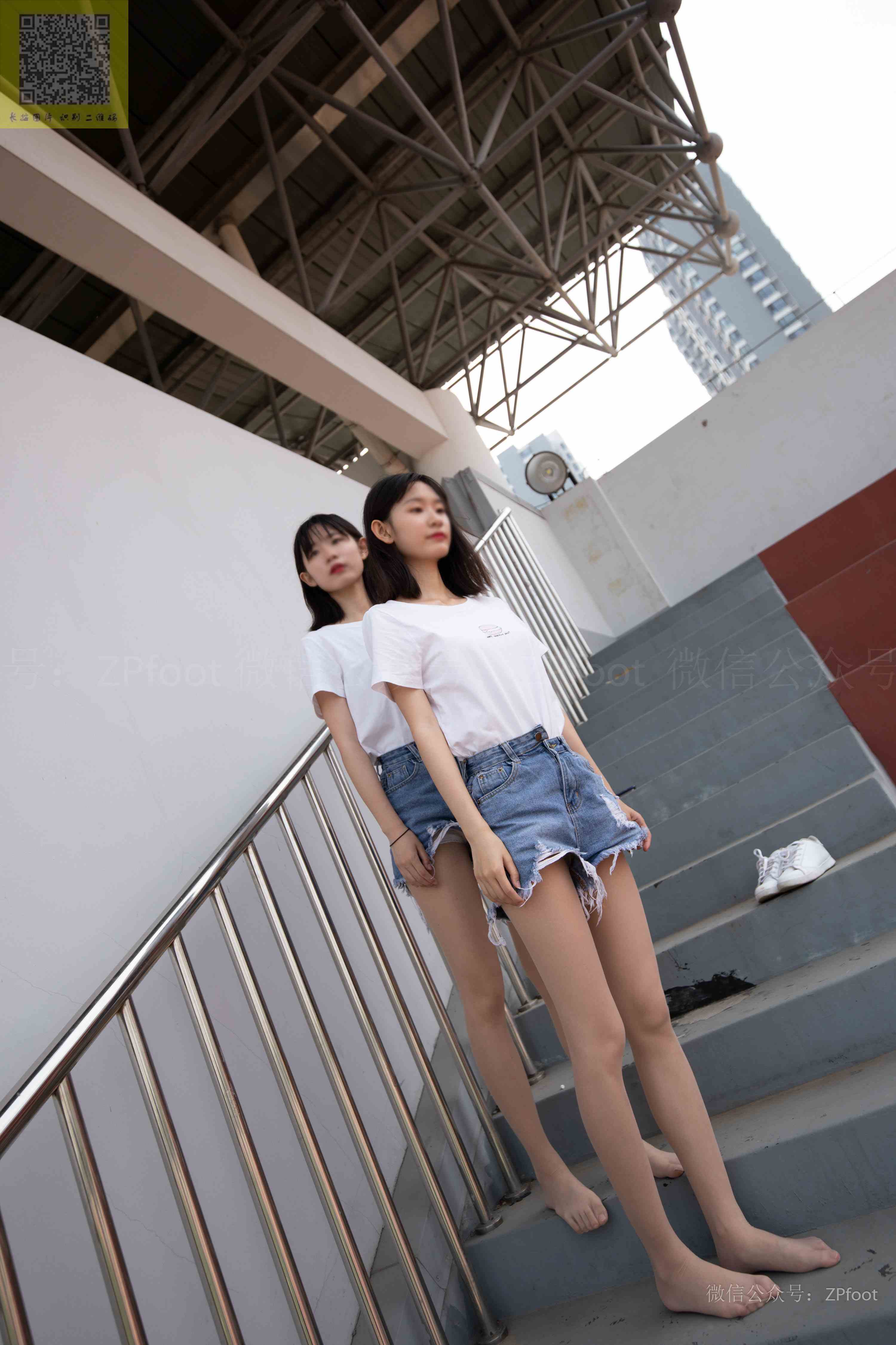 China Beauty Legs and feet 1303