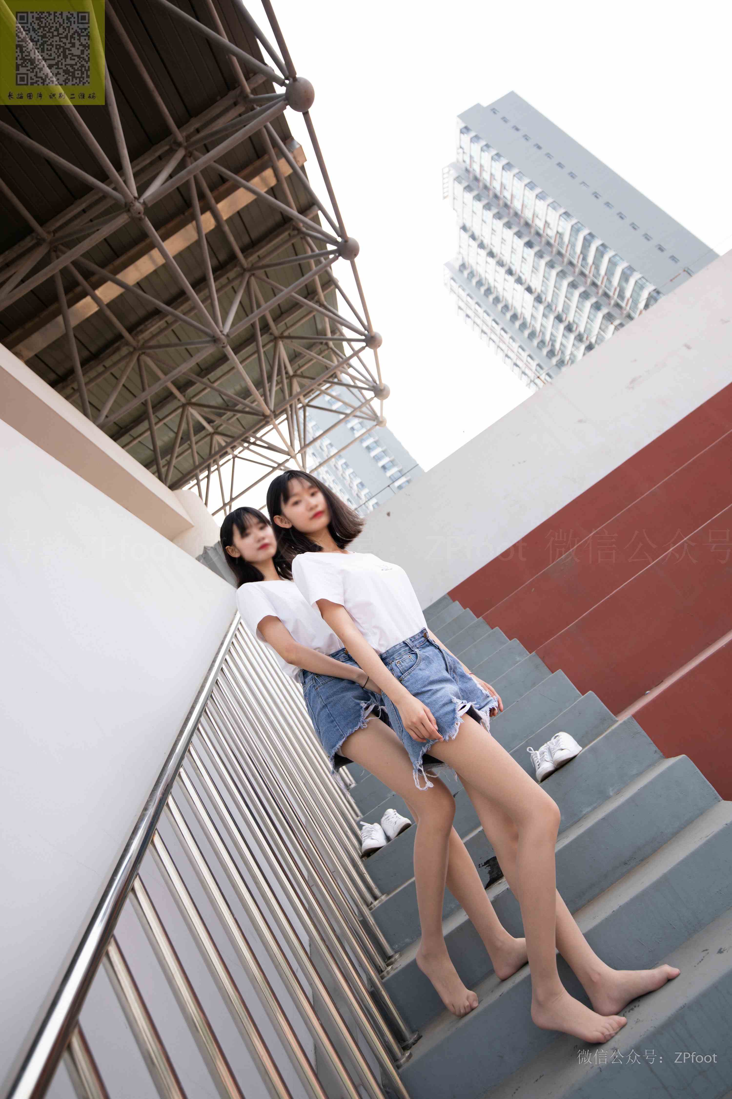 China Beauty Legs and feet 1303