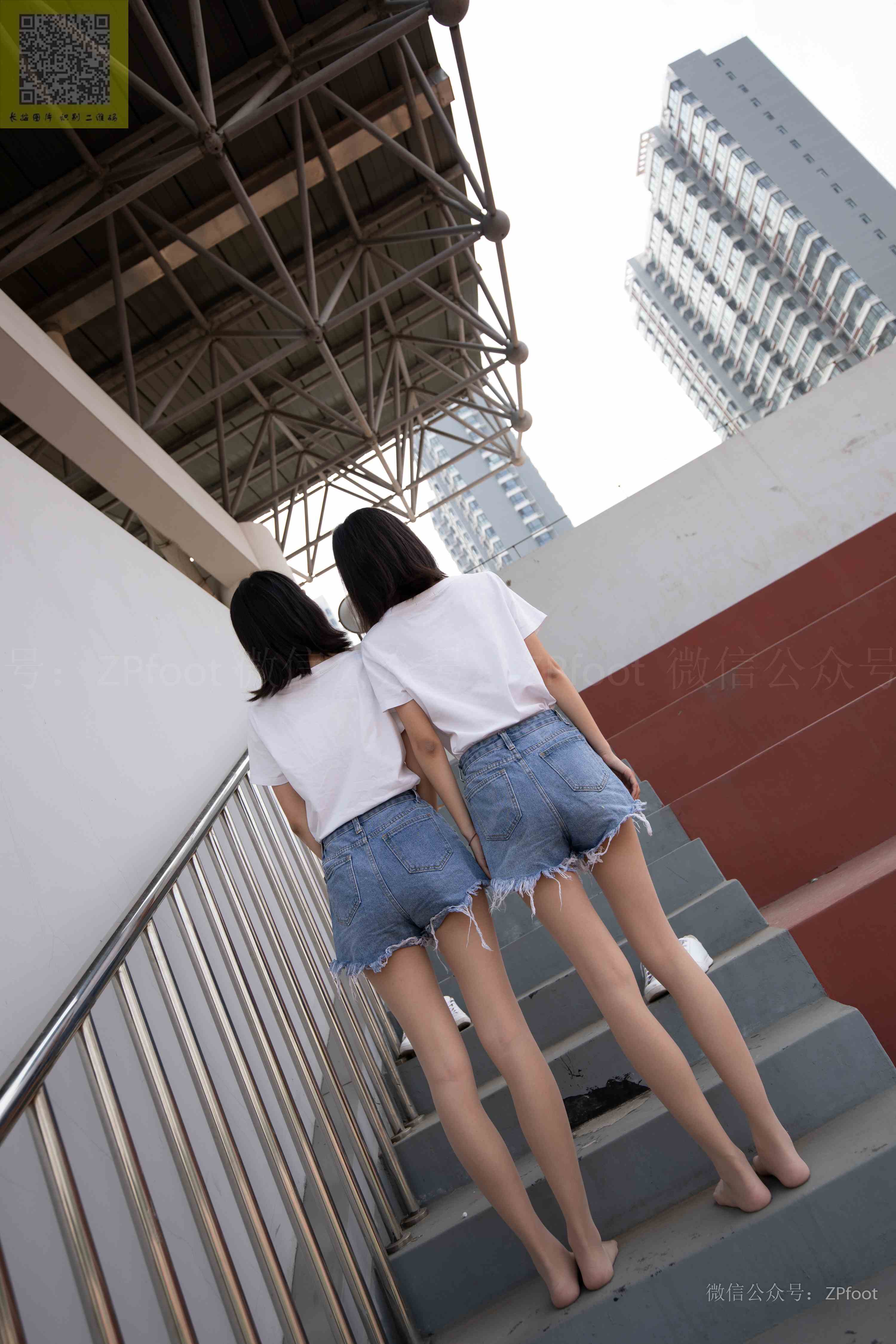 China Beauty Legs and feet 1303