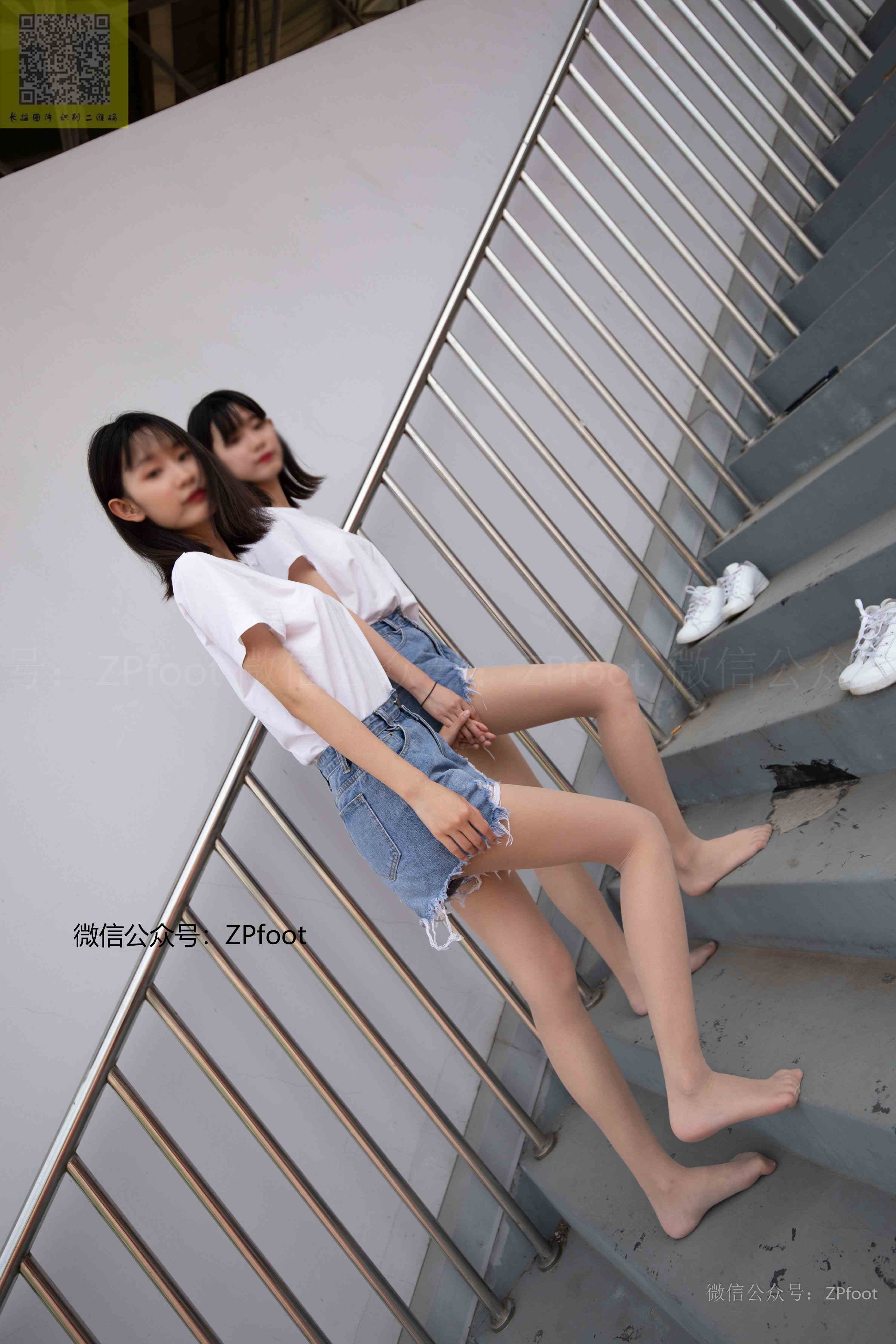 China Beauty Legs and feet 1303