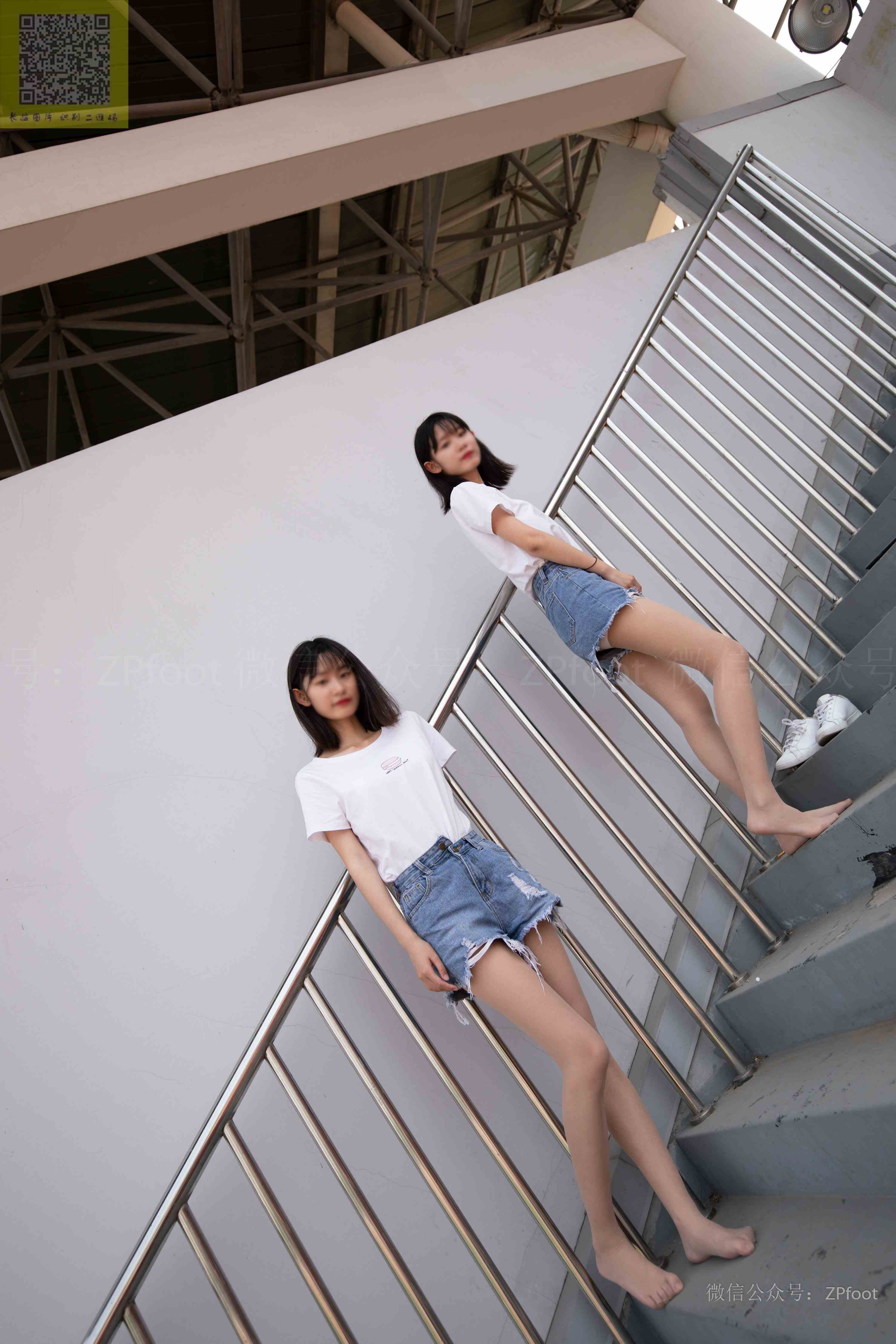 China Beauty Legs and feet 1303