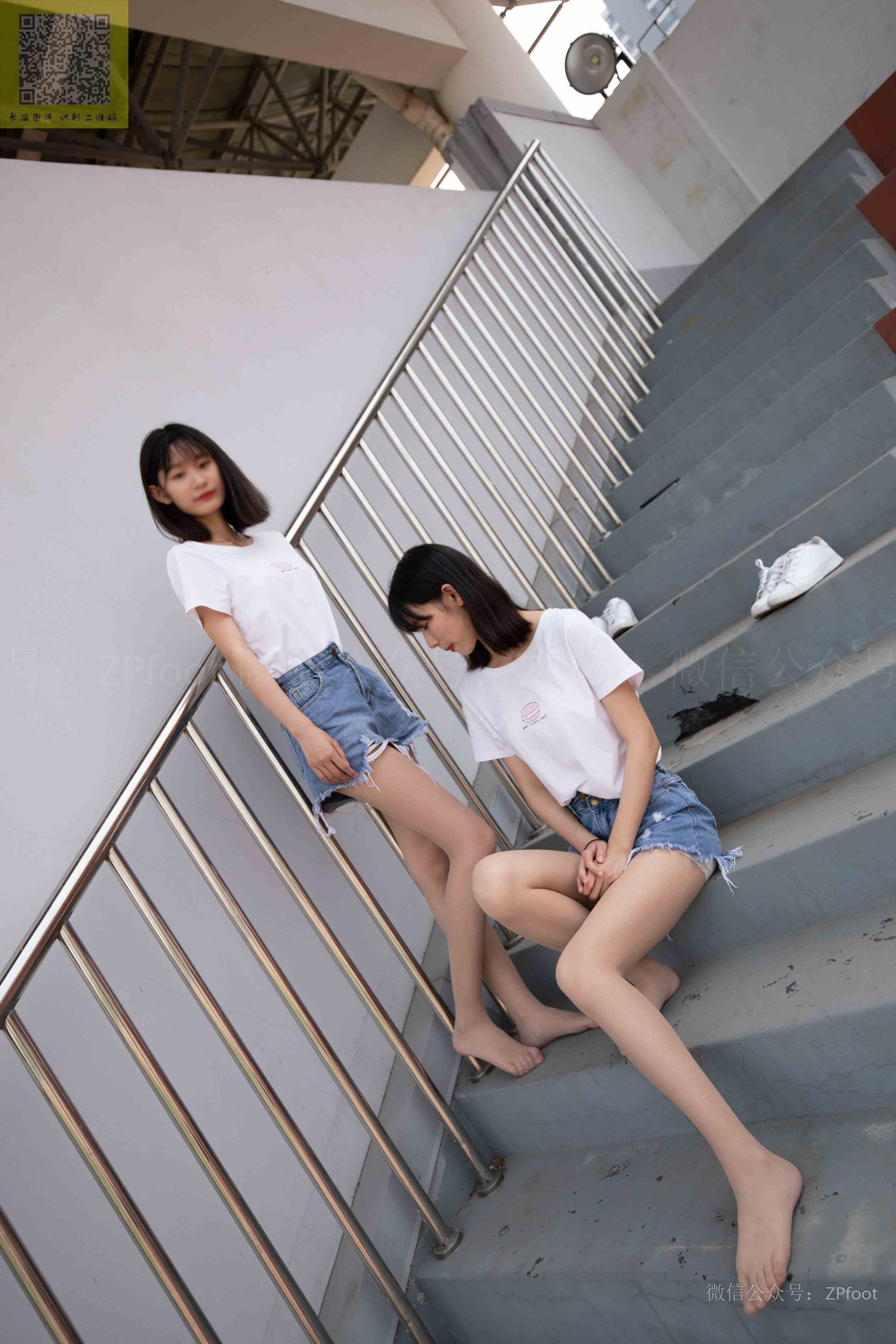 China Beauty Legs and feet 1303