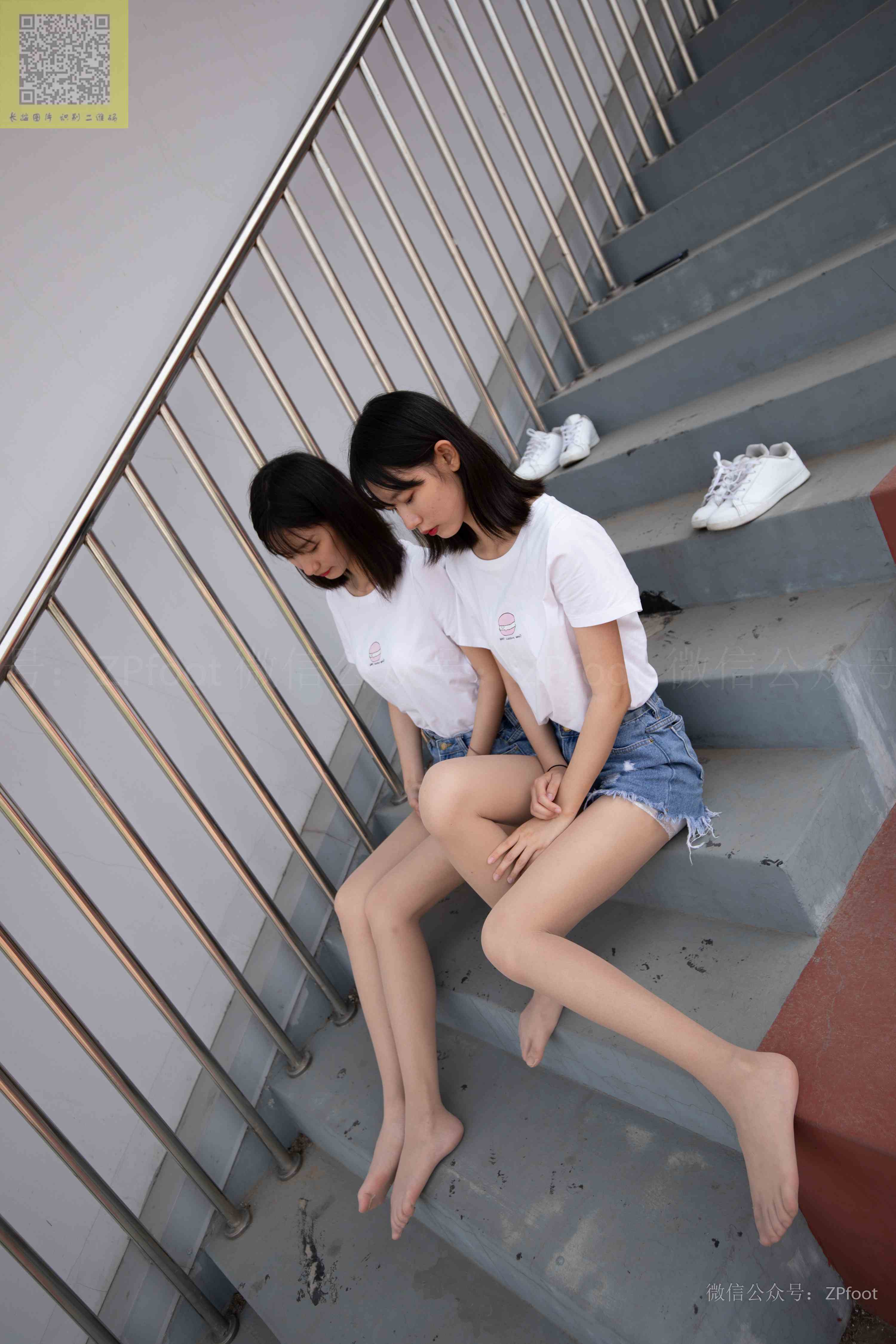 China Beauty Legs and feet 1303