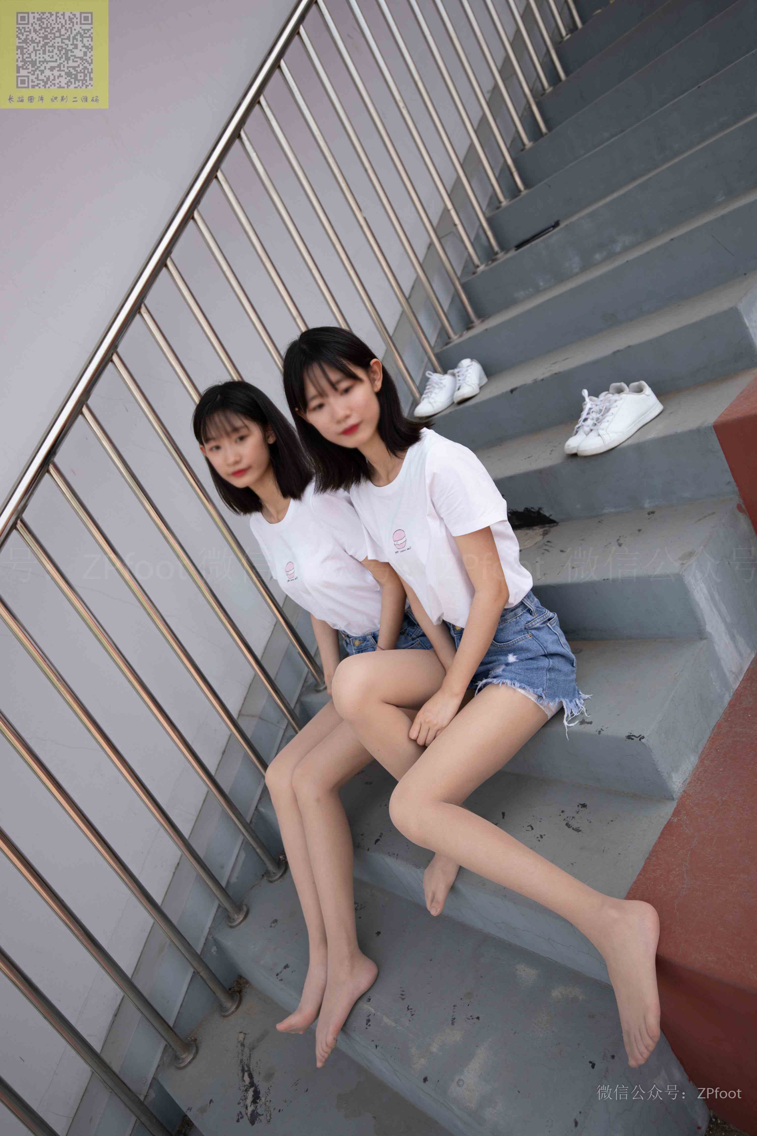 China Beauty Legs and feet 1303