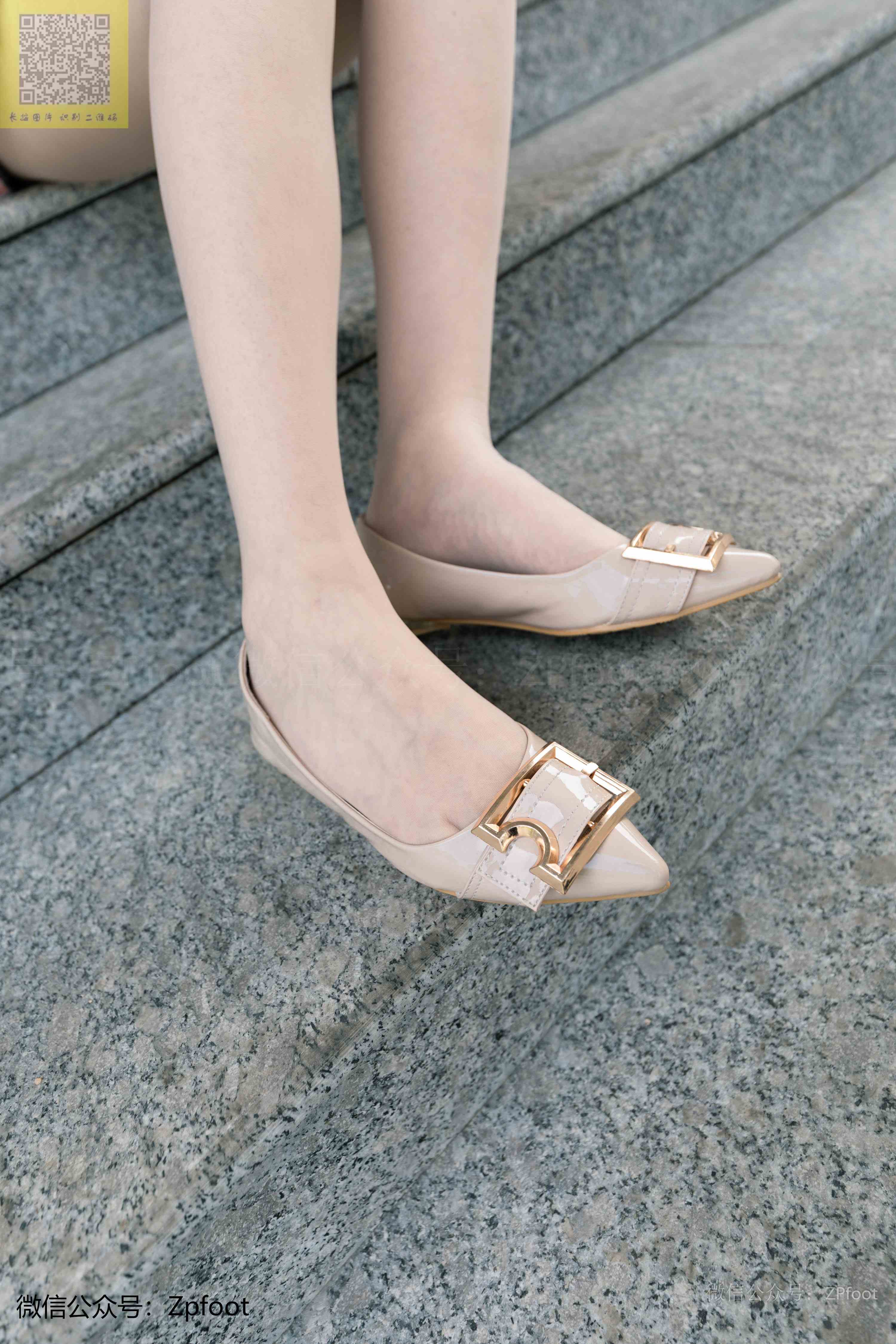 China Beauty Legs and feet 1304