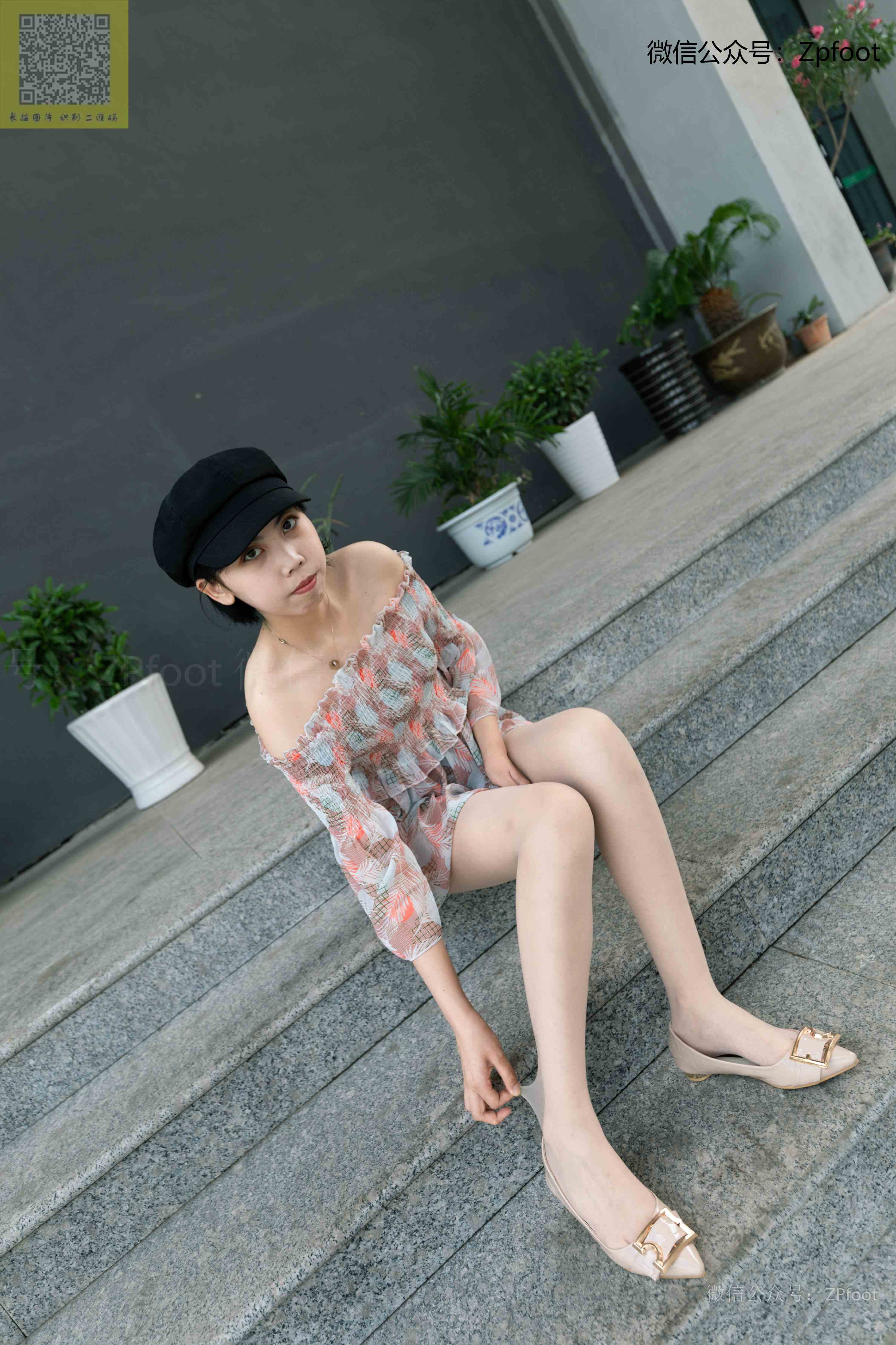 China Beauty Legs and feet 1304