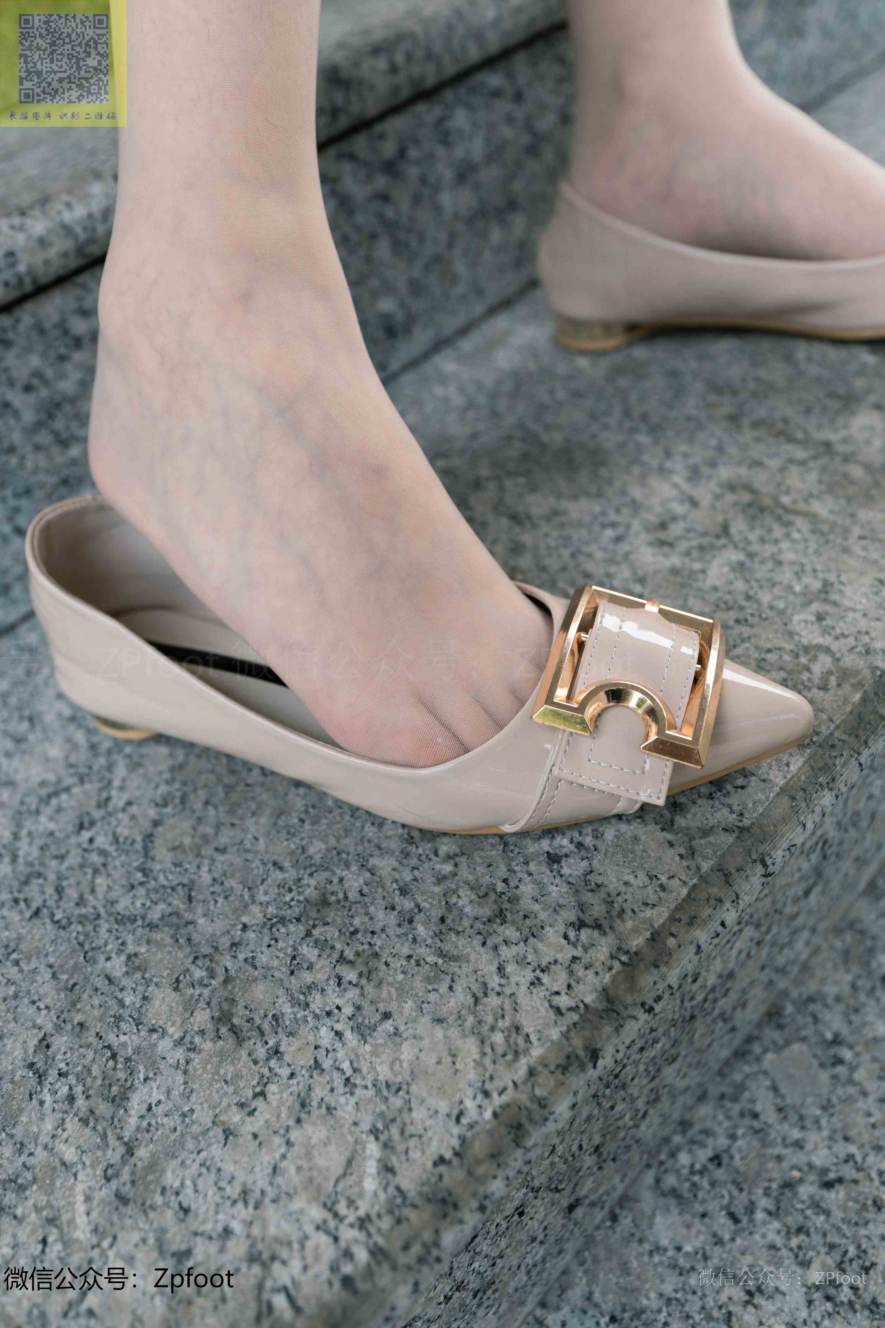 China Beauty Legs and feet 1304