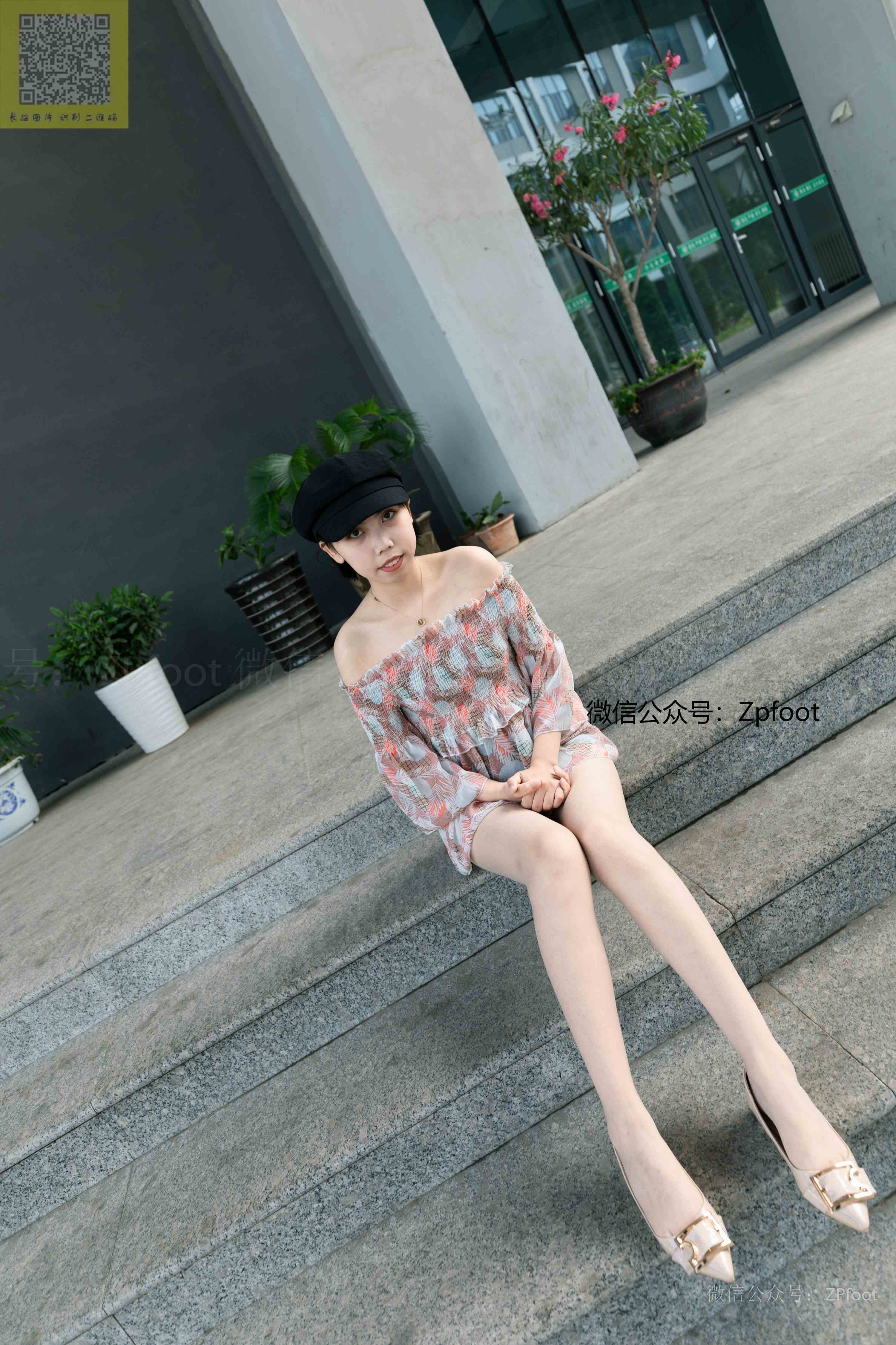 China Beauty Legs and feet 1304