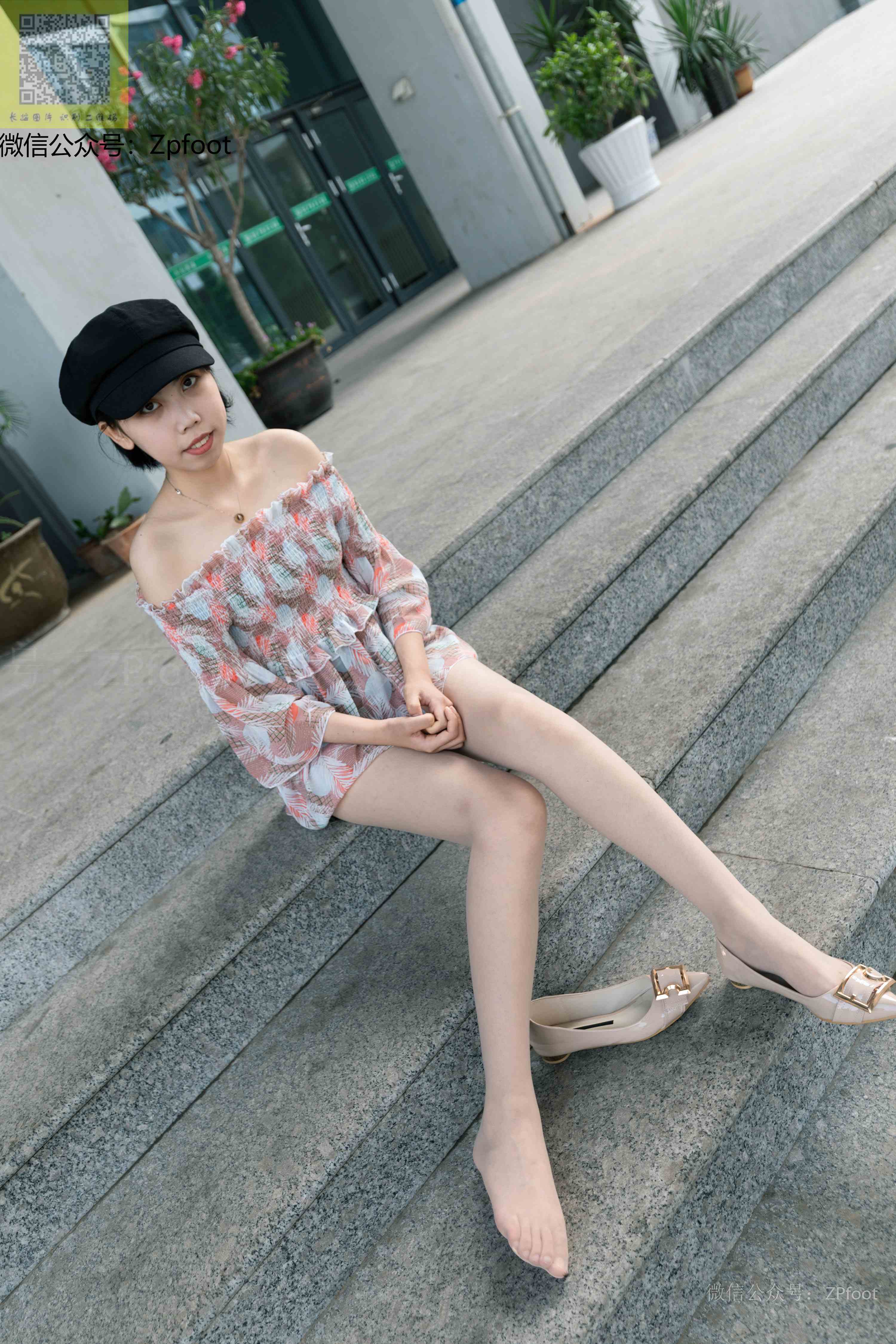China Beauty Legs and feet 1304