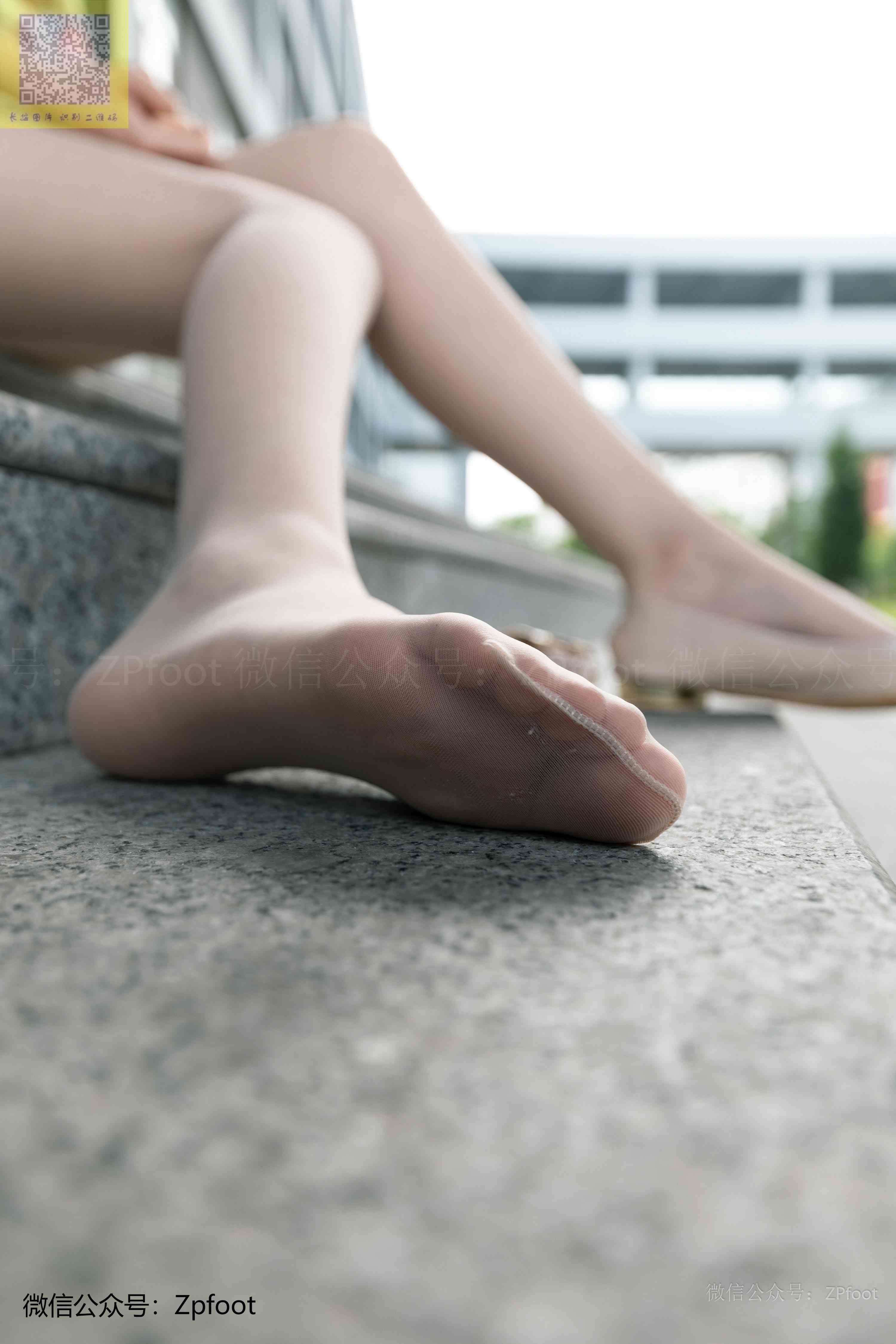 China Beauty Legs and feet 1304