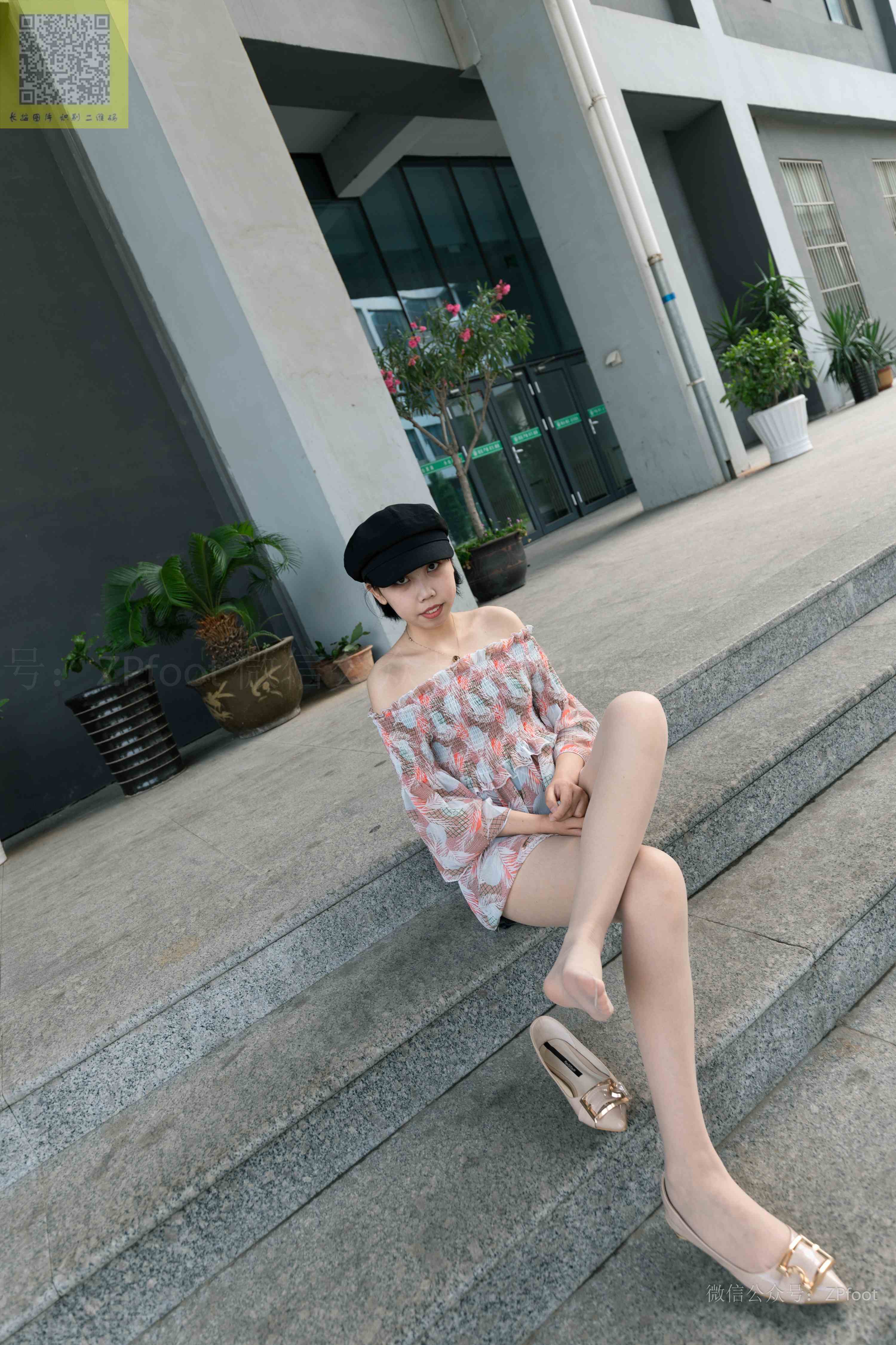 China Beauty Legs and feet 1304