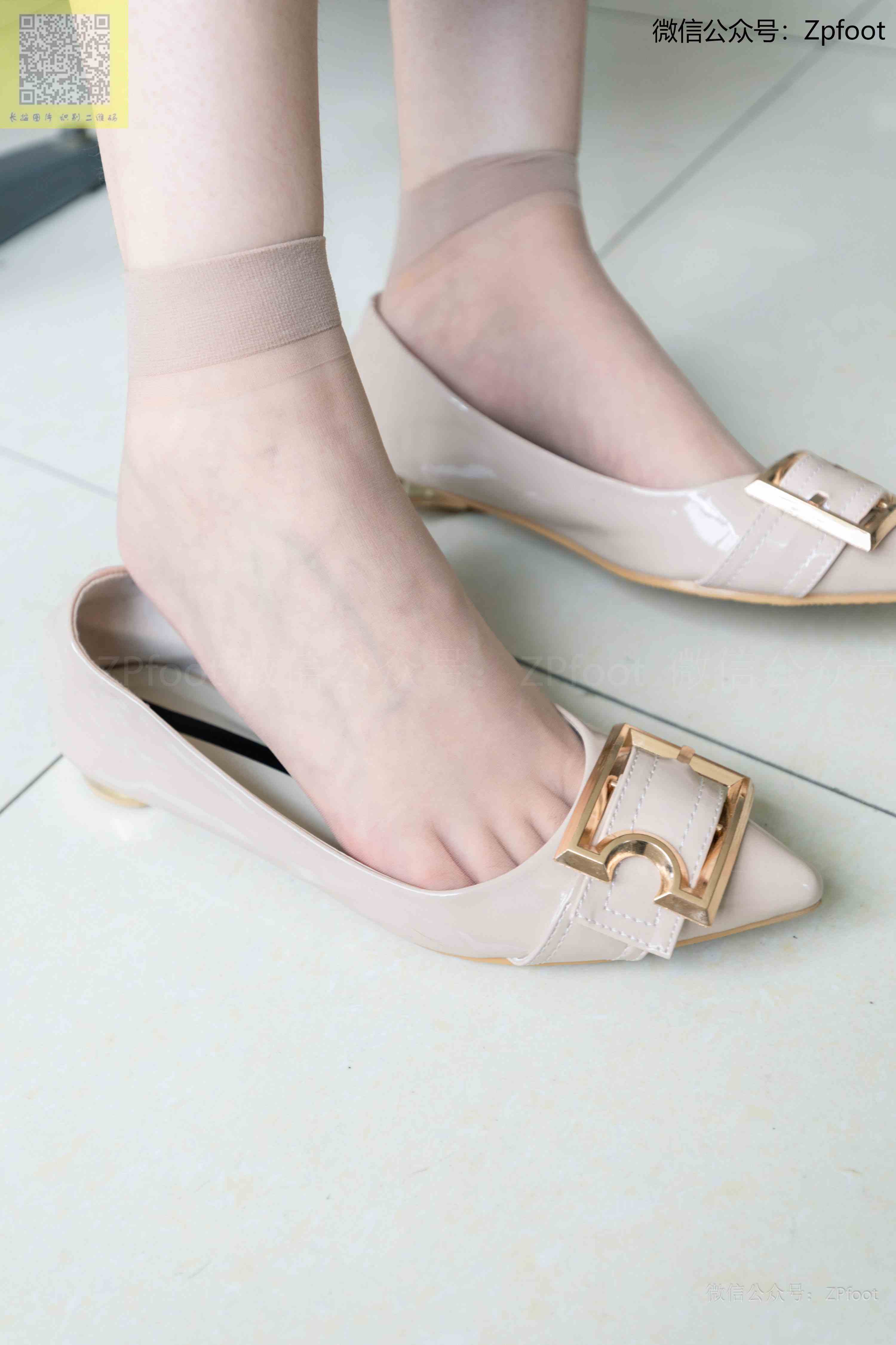 China Beauty Legs and feet 1305