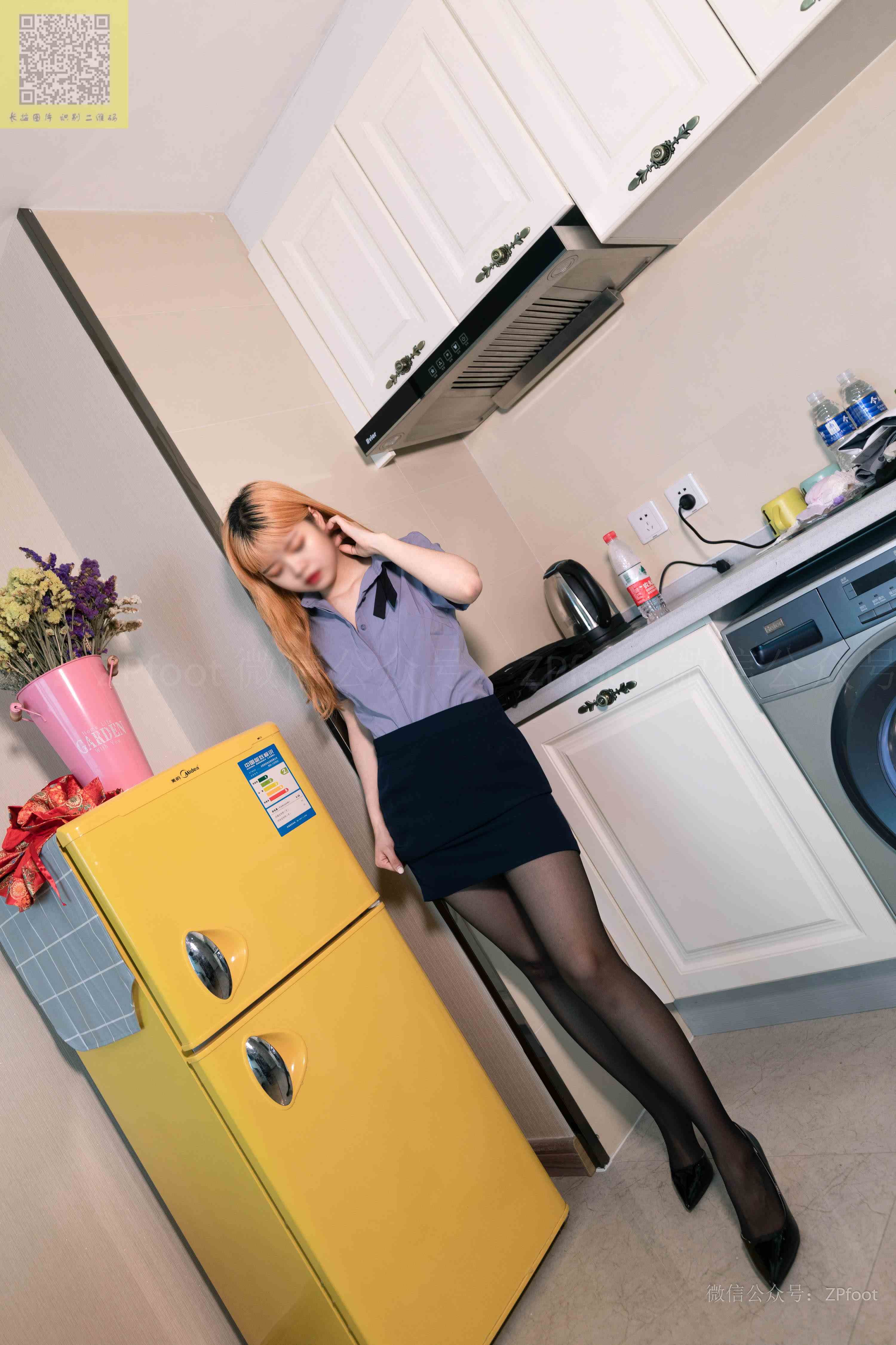 China Beauty Legs and feet 1306