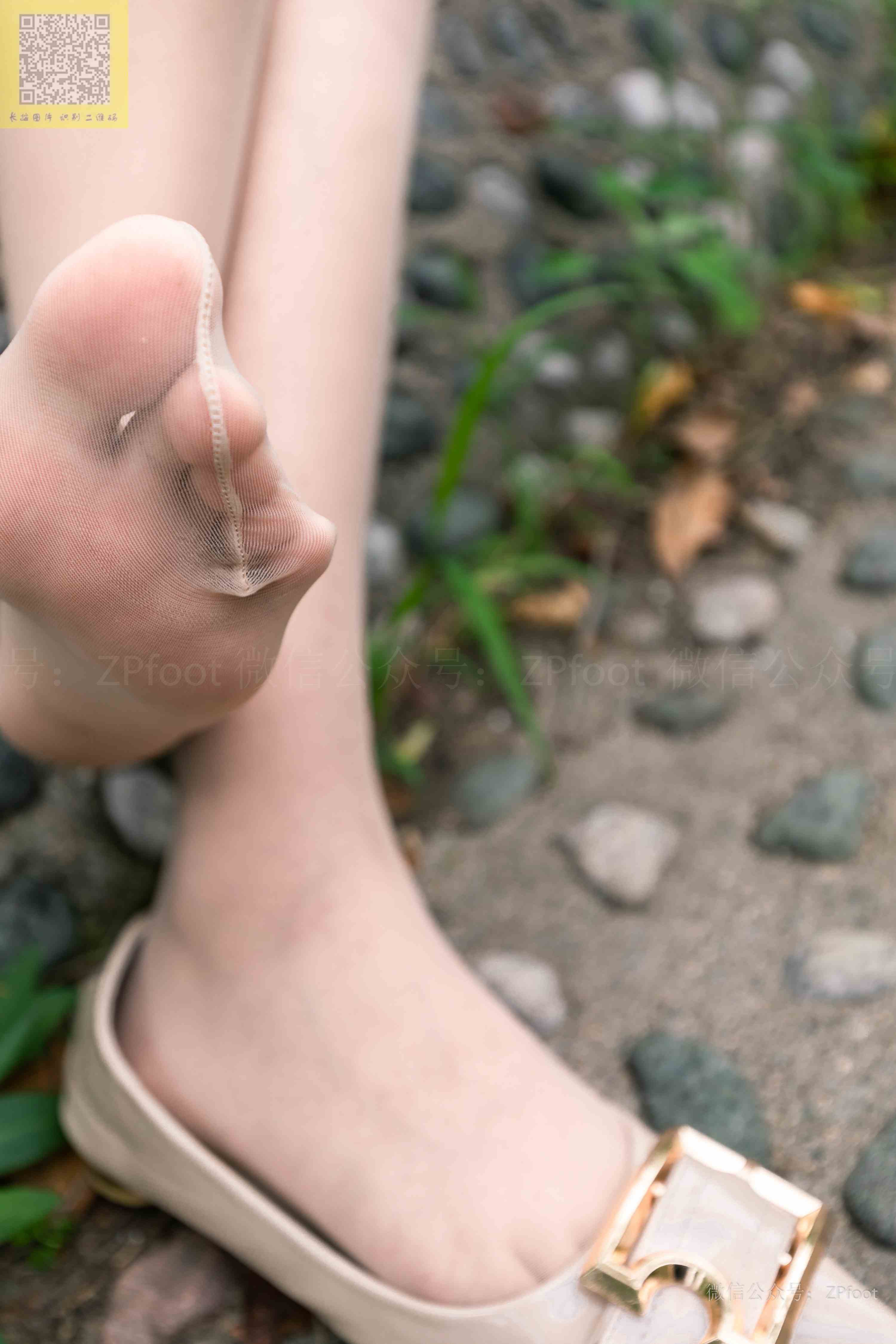 China Beauty Legs and feet 1307