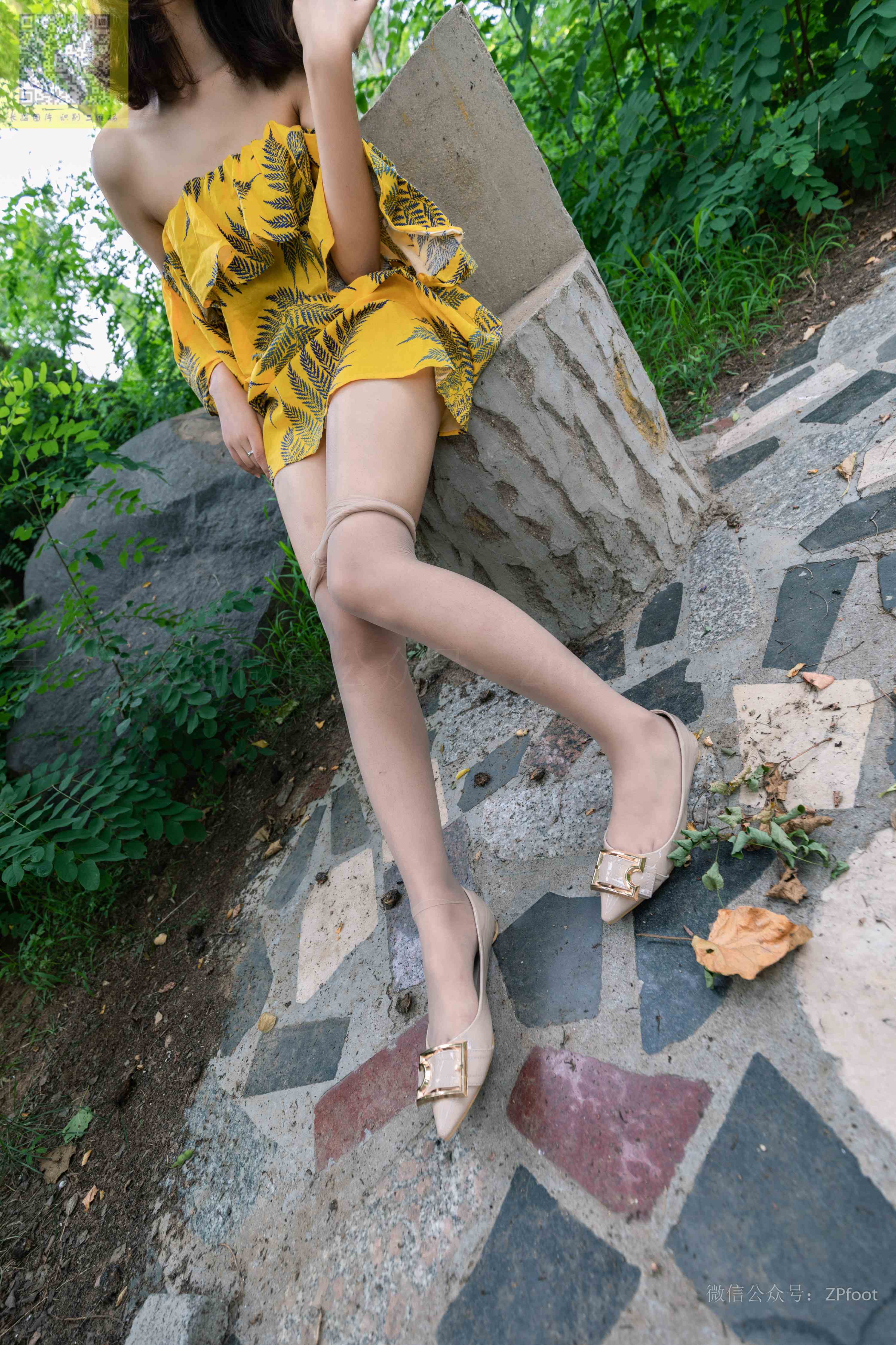 China Beauty Legs and feet 1307