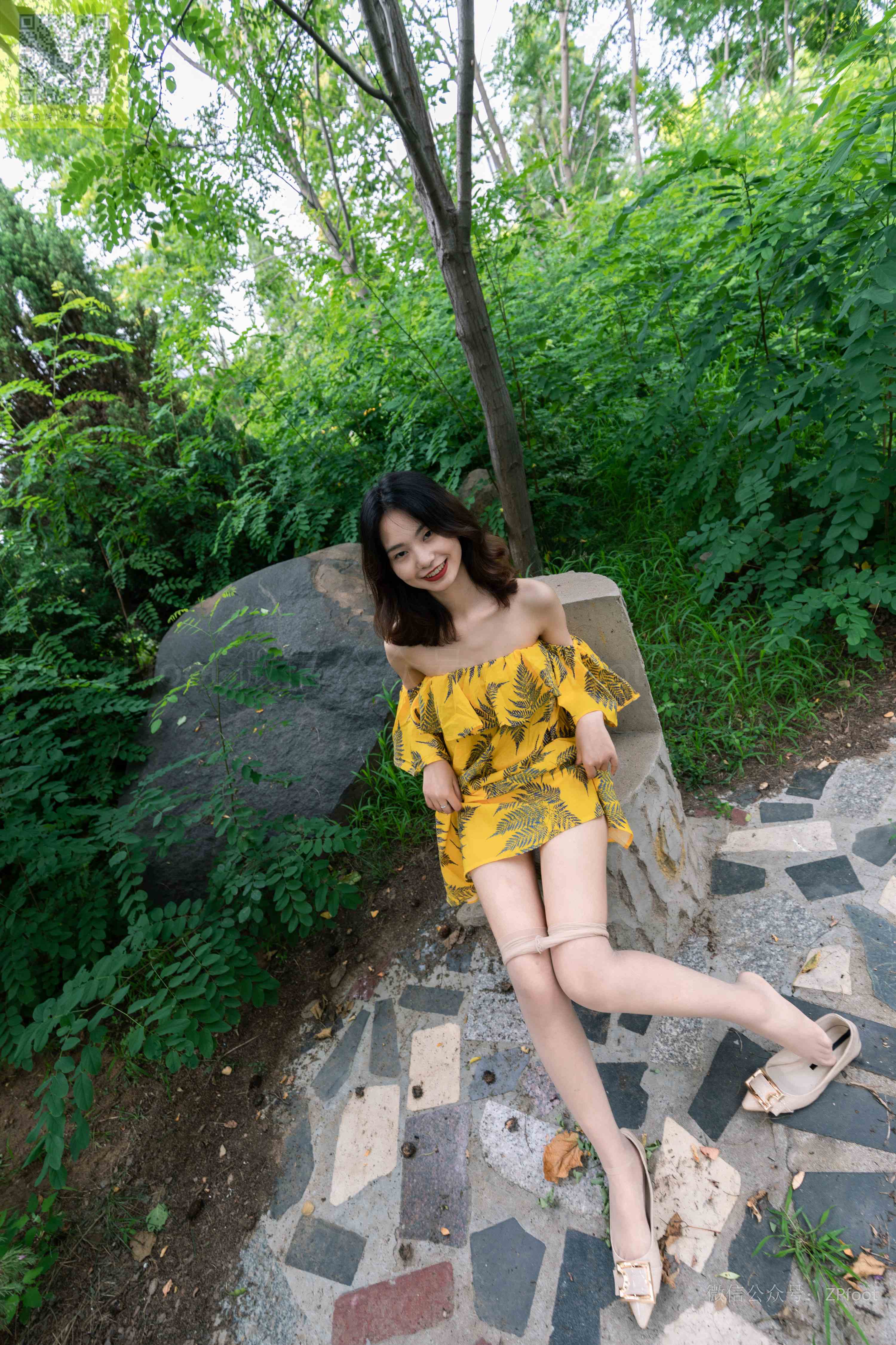 China Beauty Legs and feet 1307