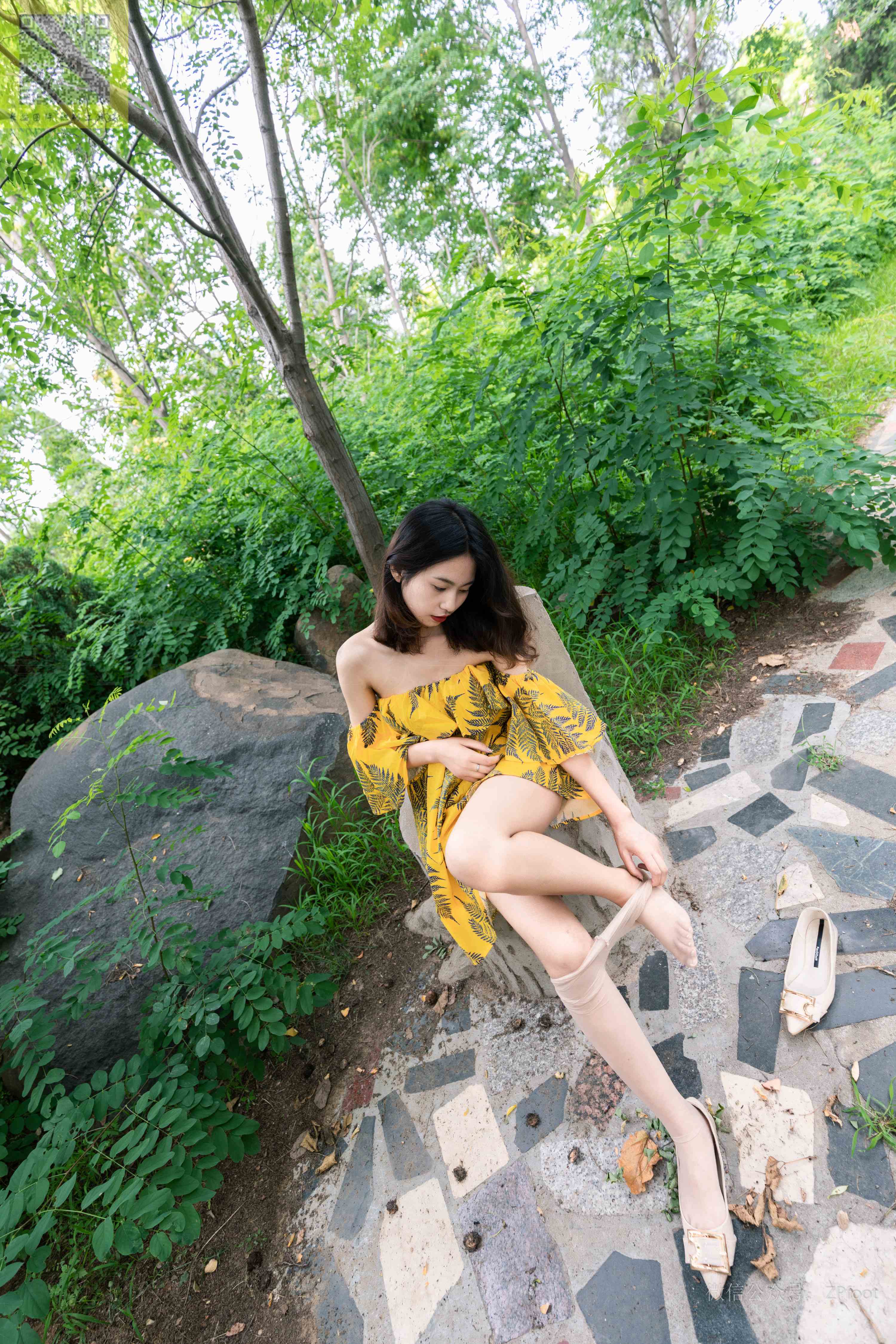 China Beauty Legs and feet 1307