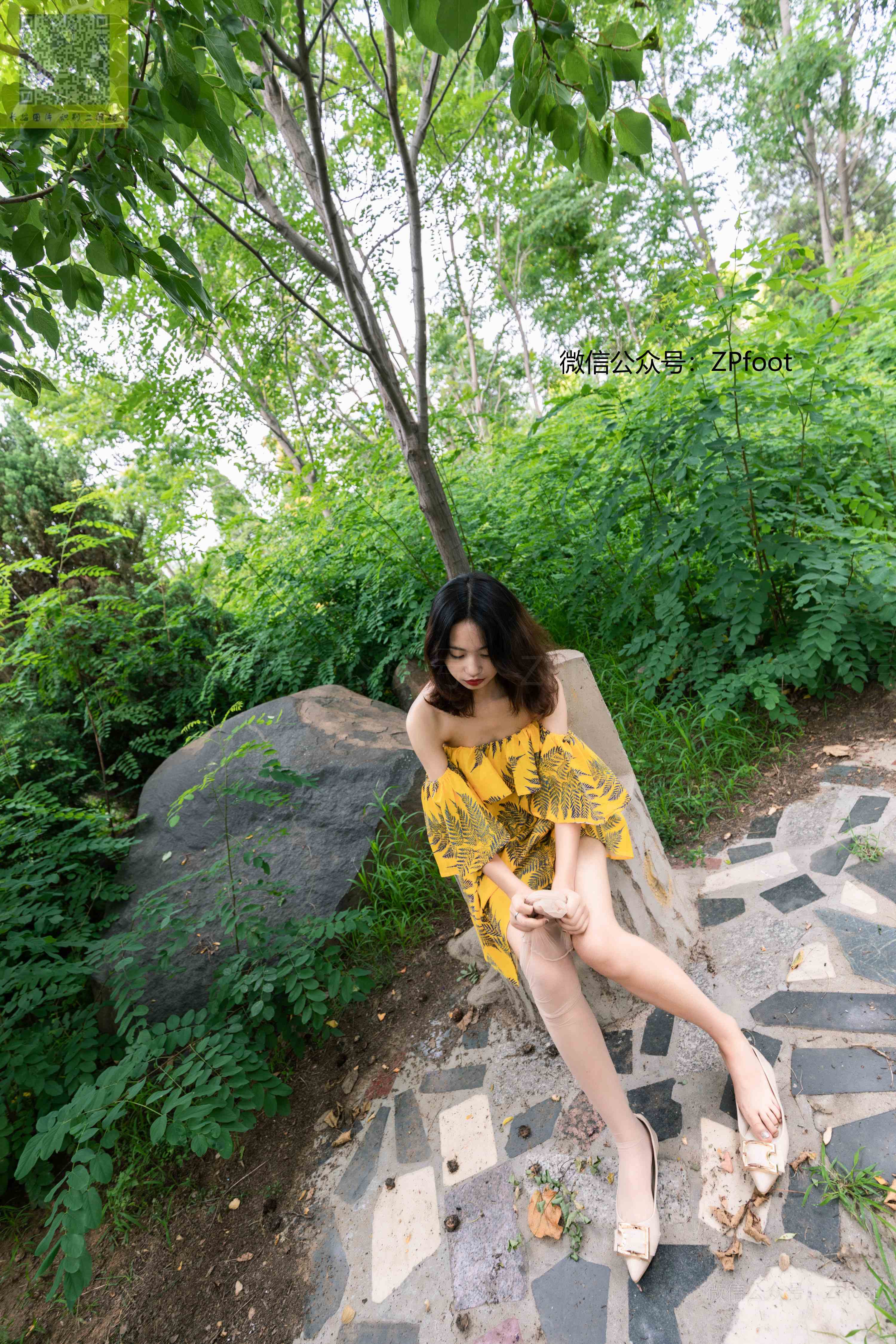 China Beauty Legs and feet 1307