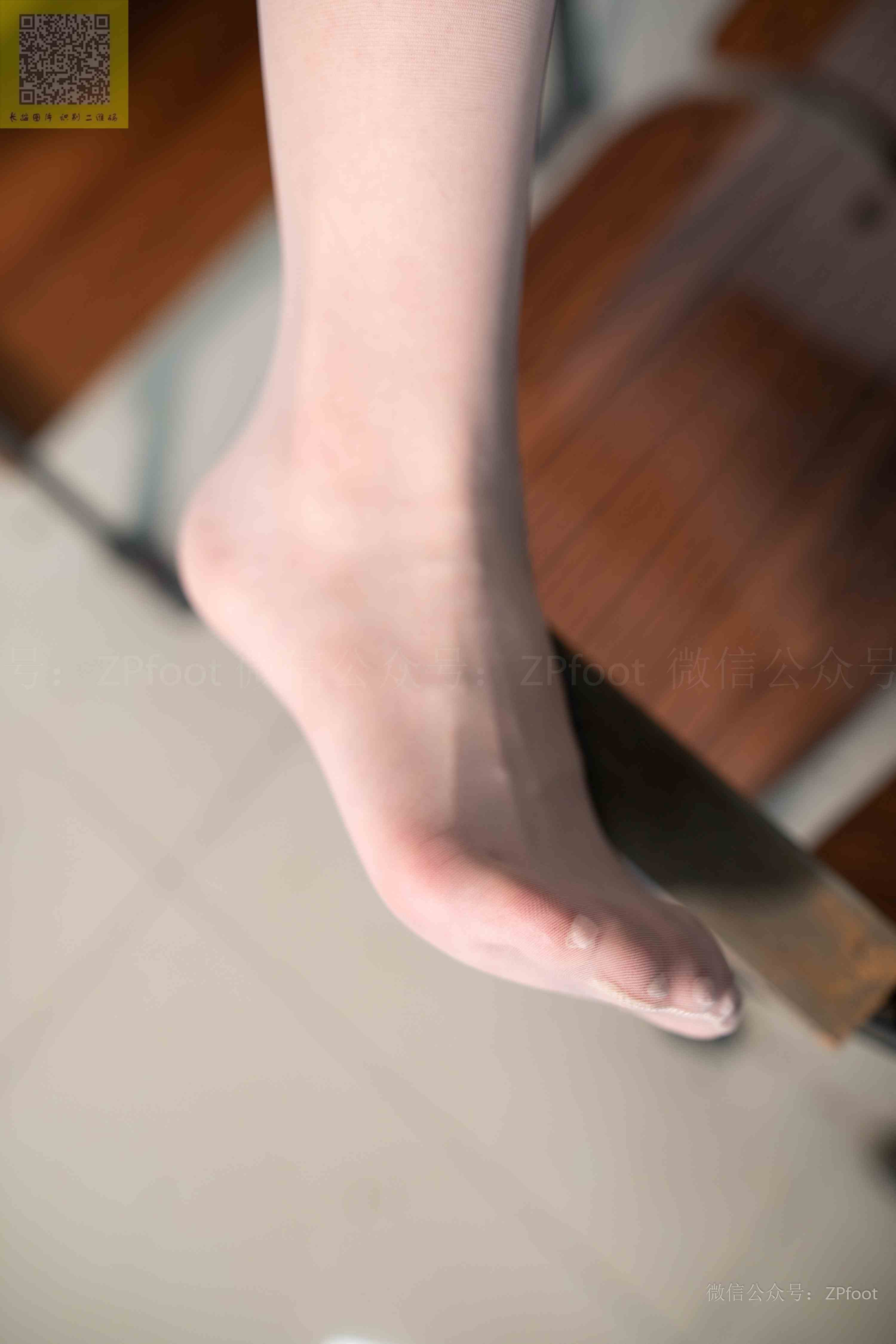 China Beauty Legs and feet 1311