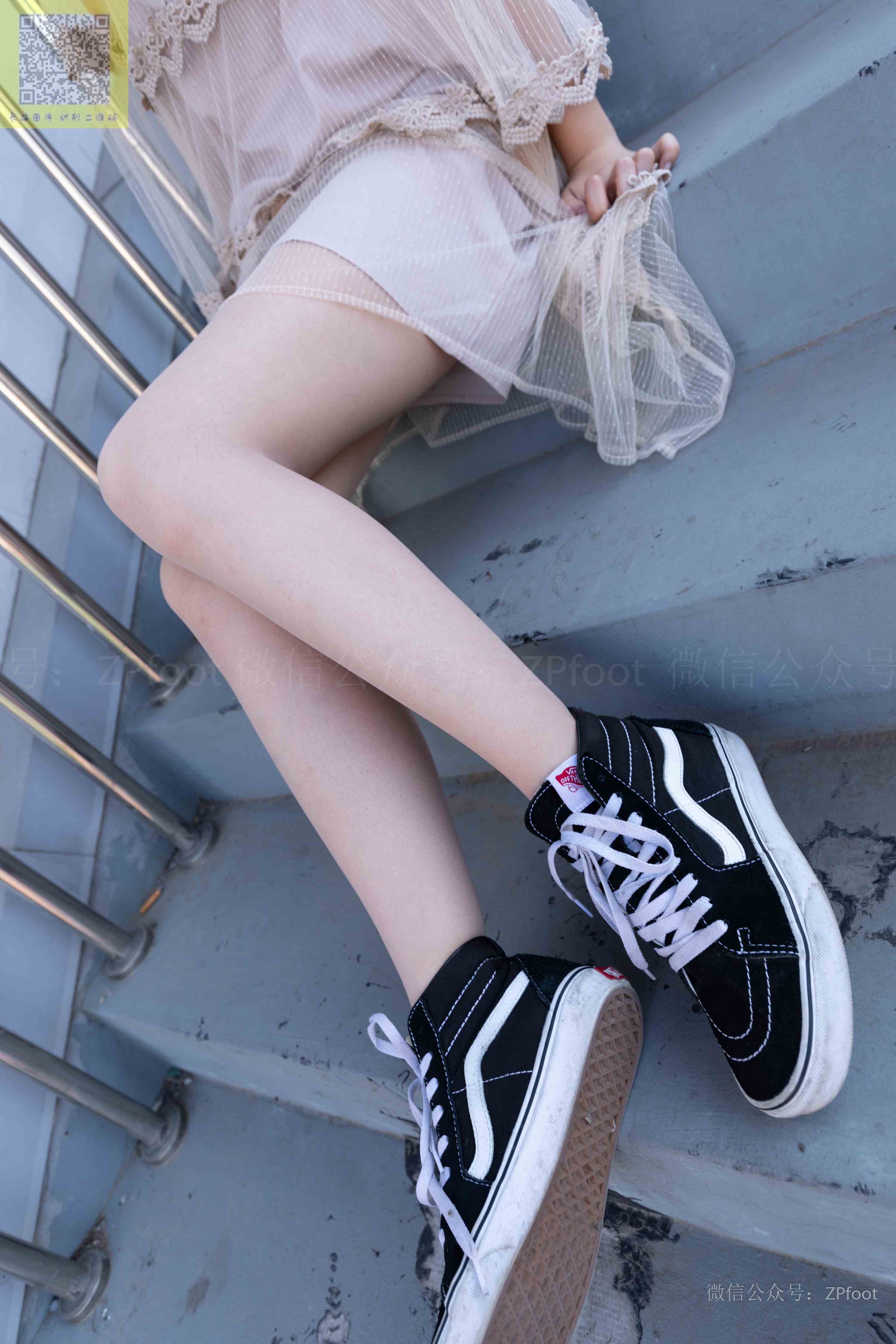 China Beauty Legs and feet 1312