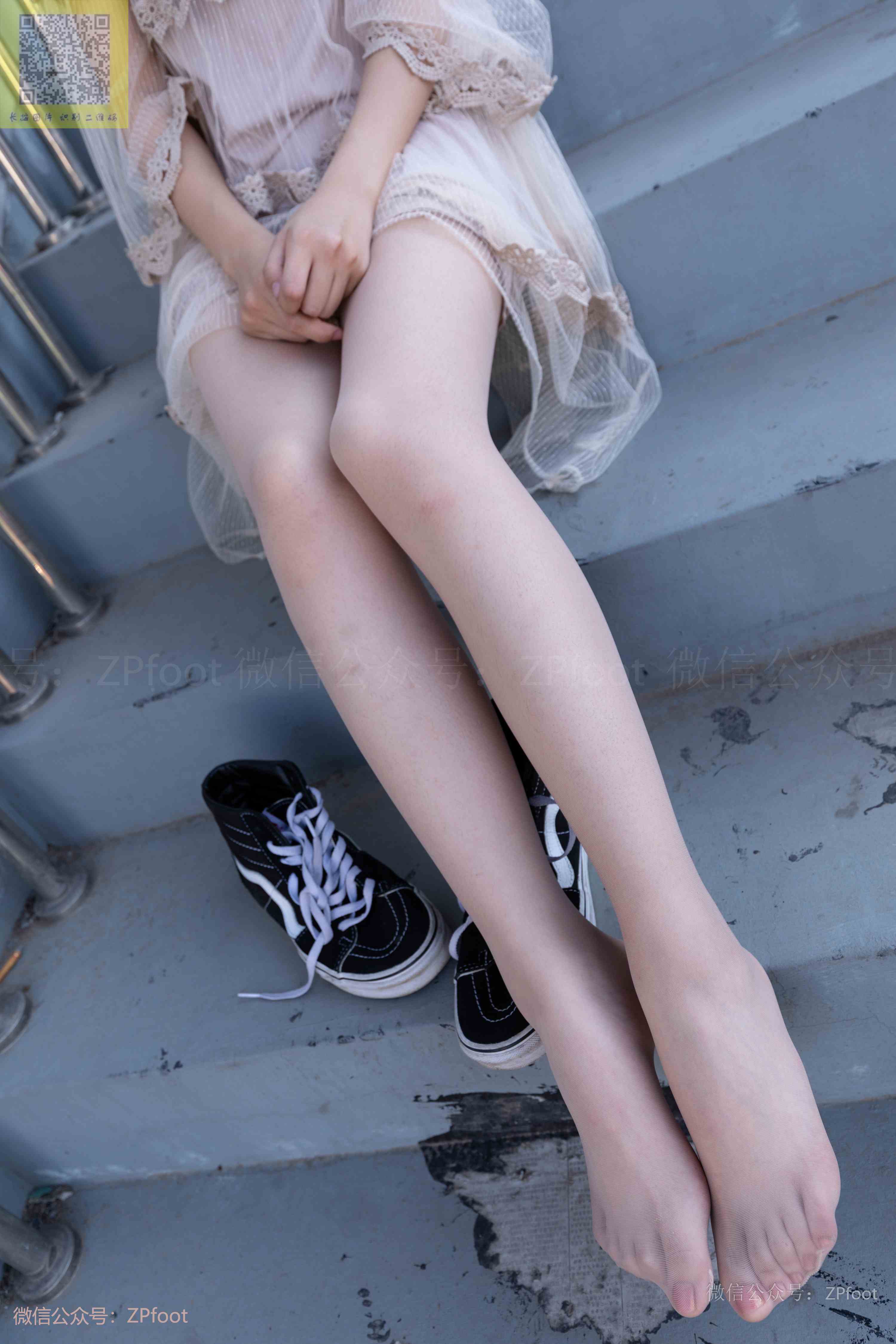 China Beauty Legs and feet 1312