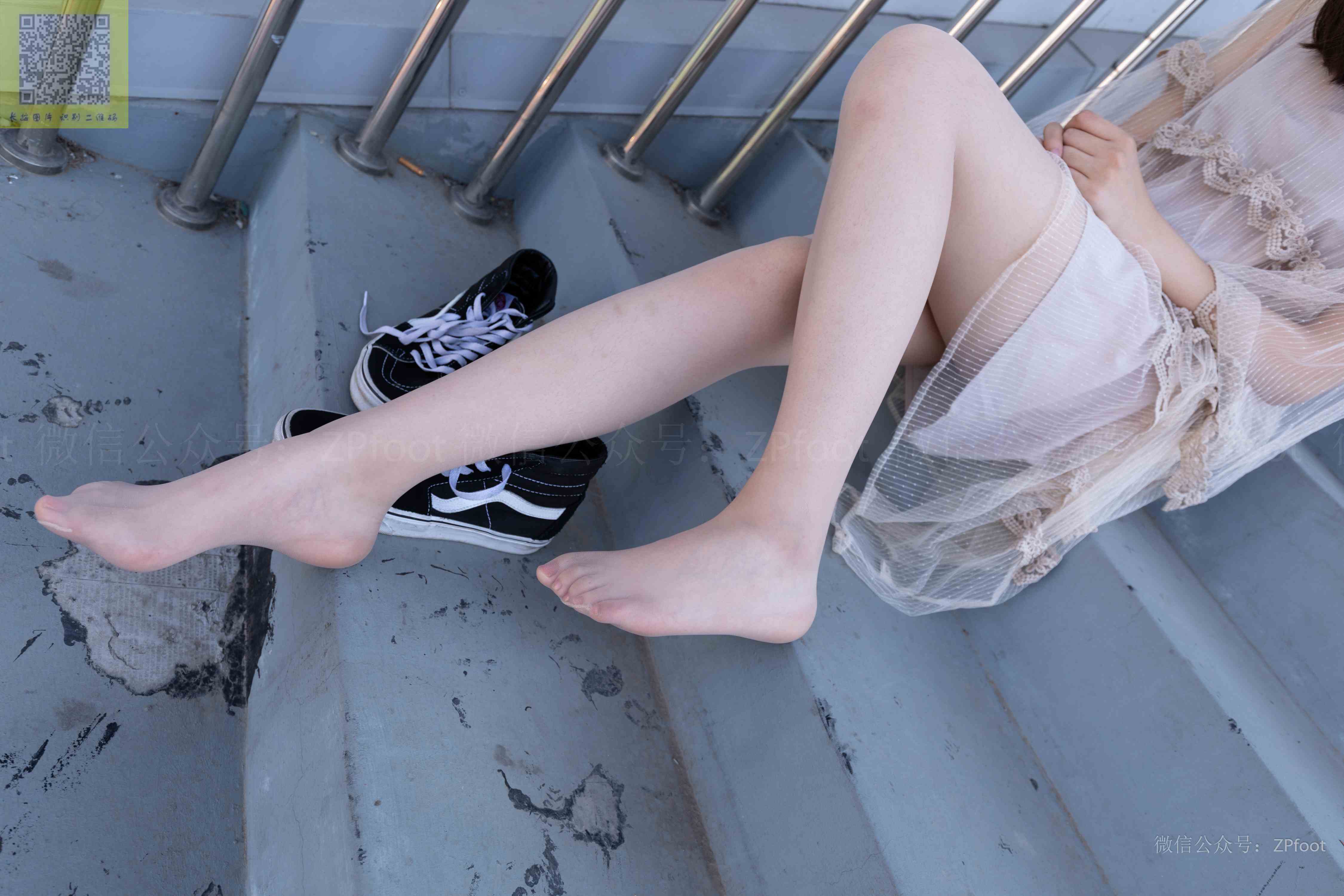 China Beauty Legs and feet 1312