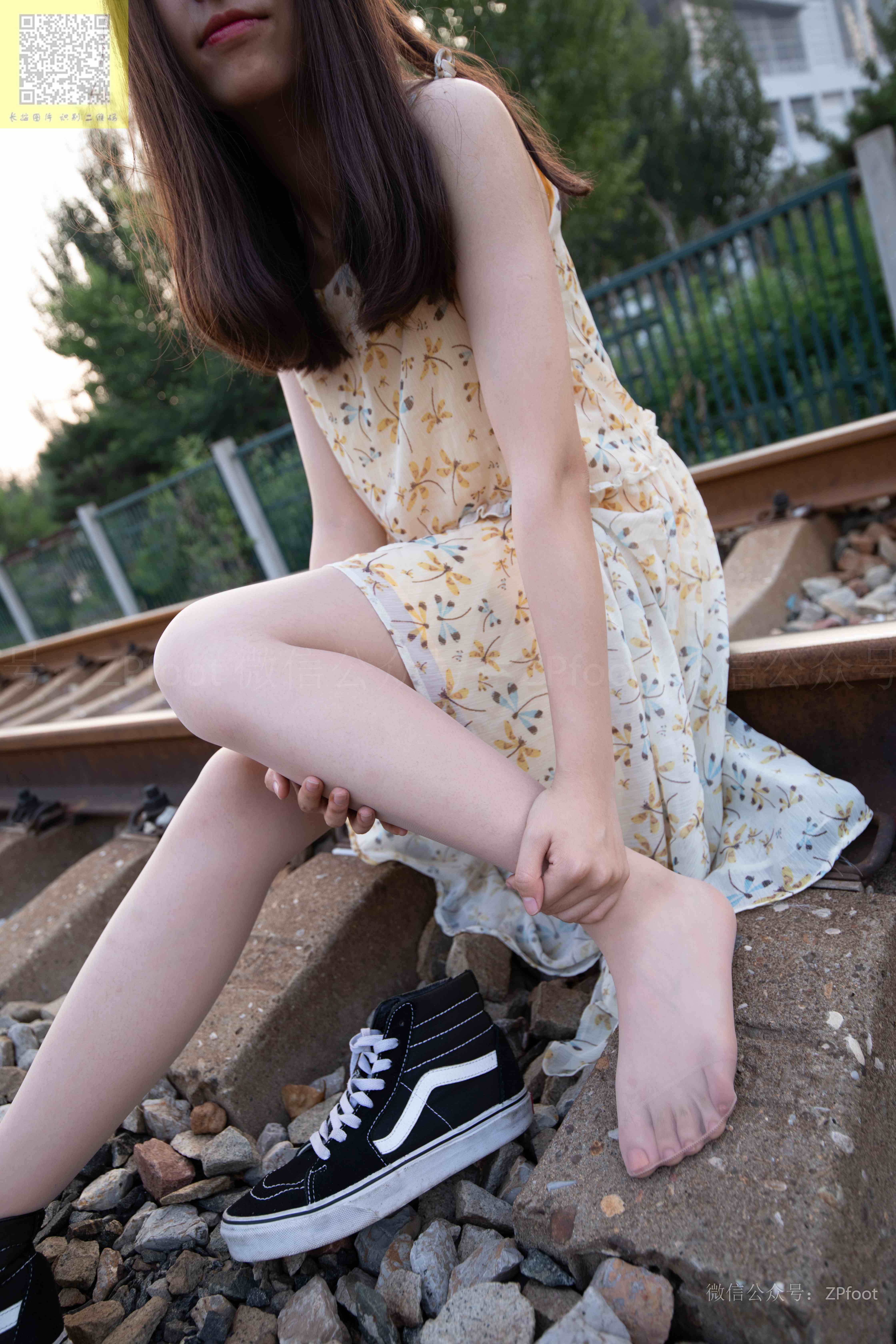 China Beauty Legs and feet 1323