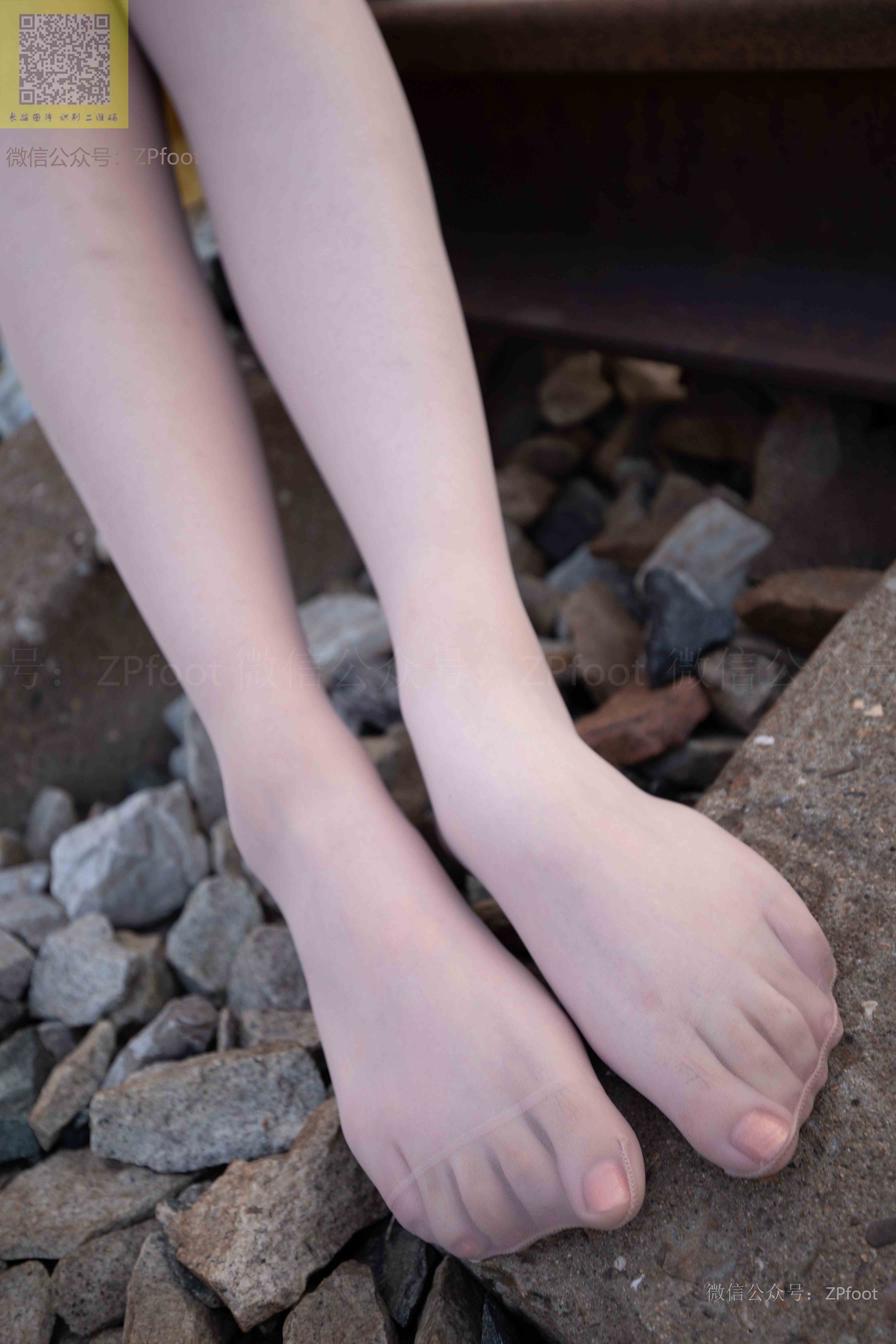 China Beauty Legs and feet 1323