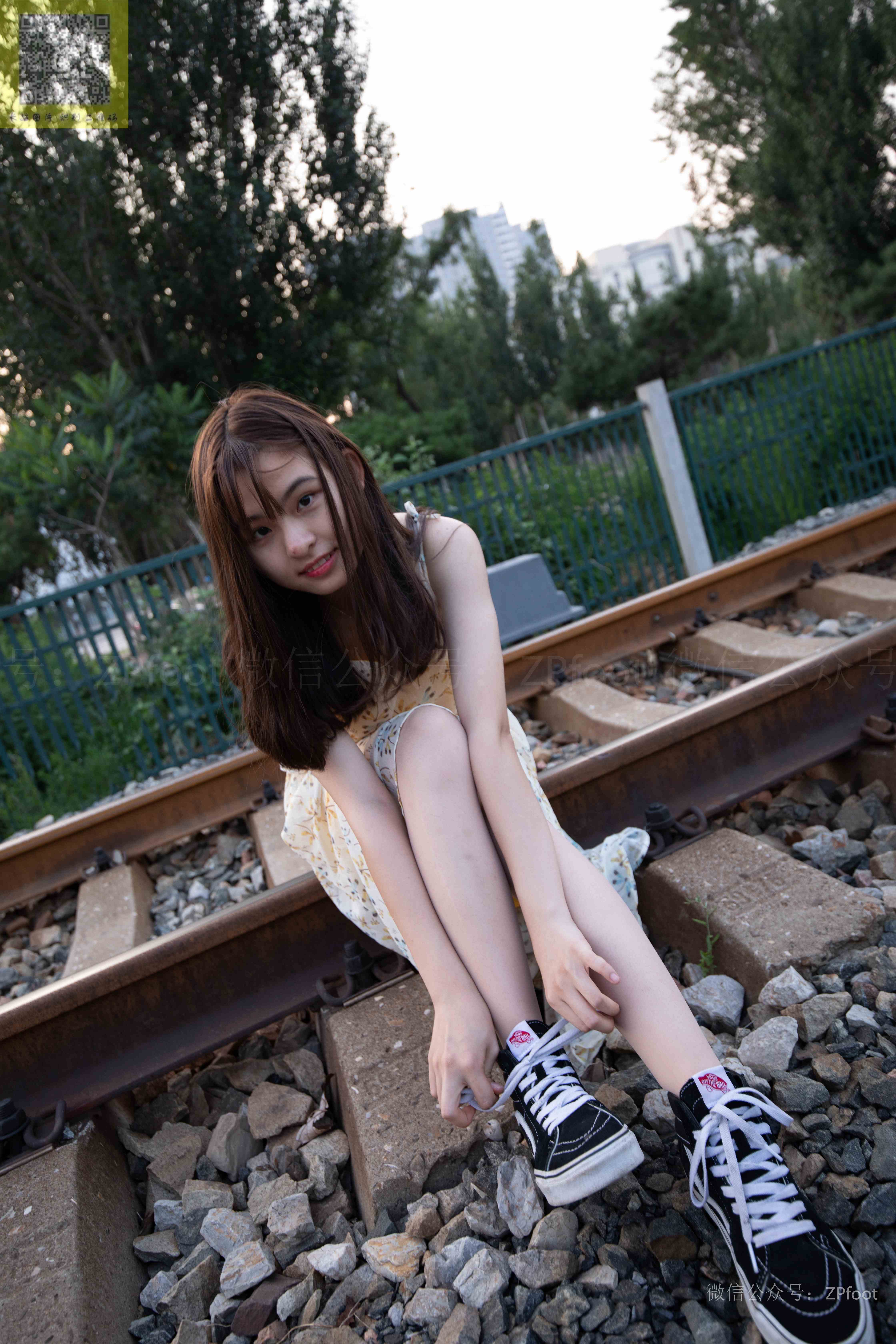 China Beauty Legs and feet 1323