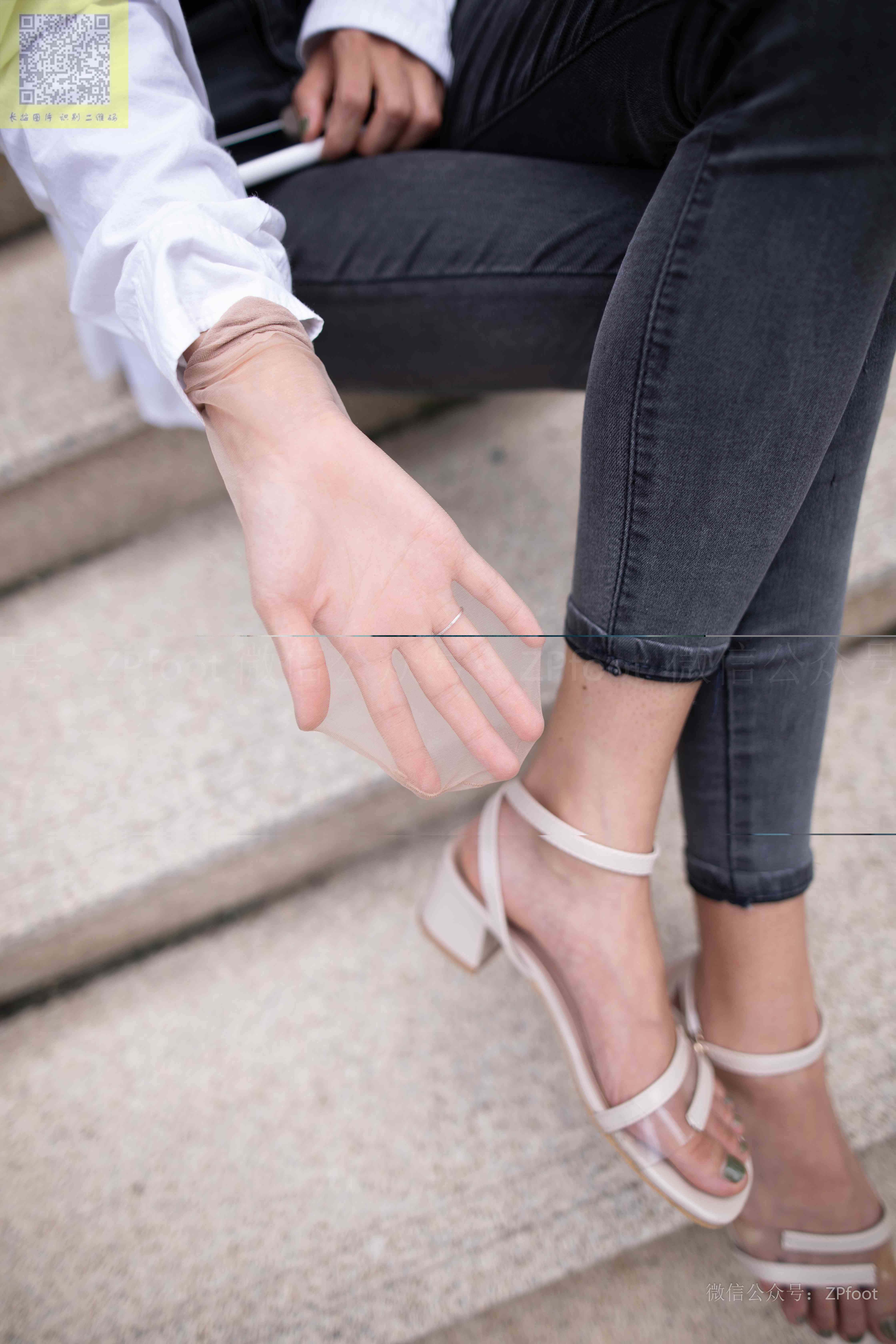 China Beauty Legs and feet 1326