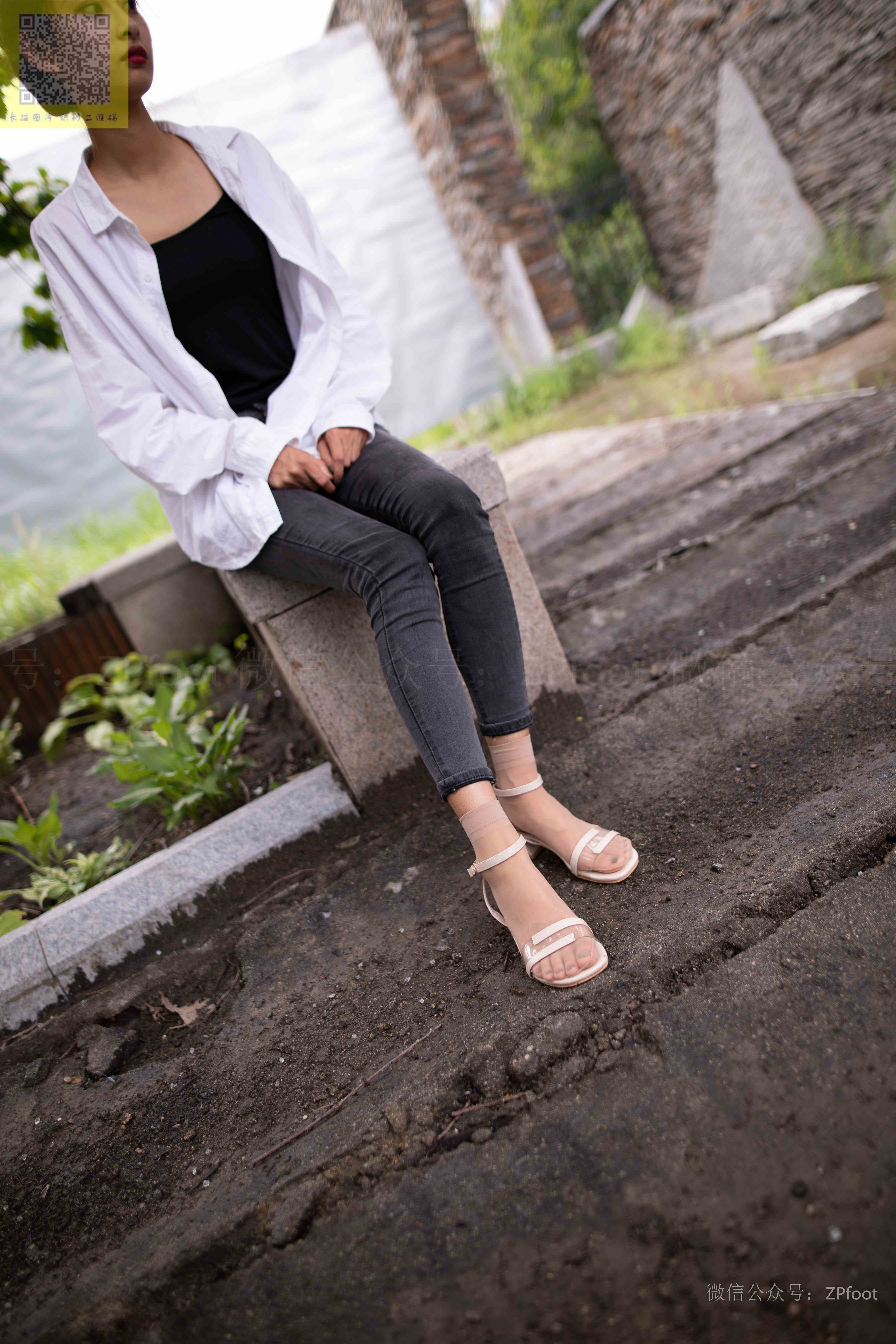 China Beauty Legs and feet 1326