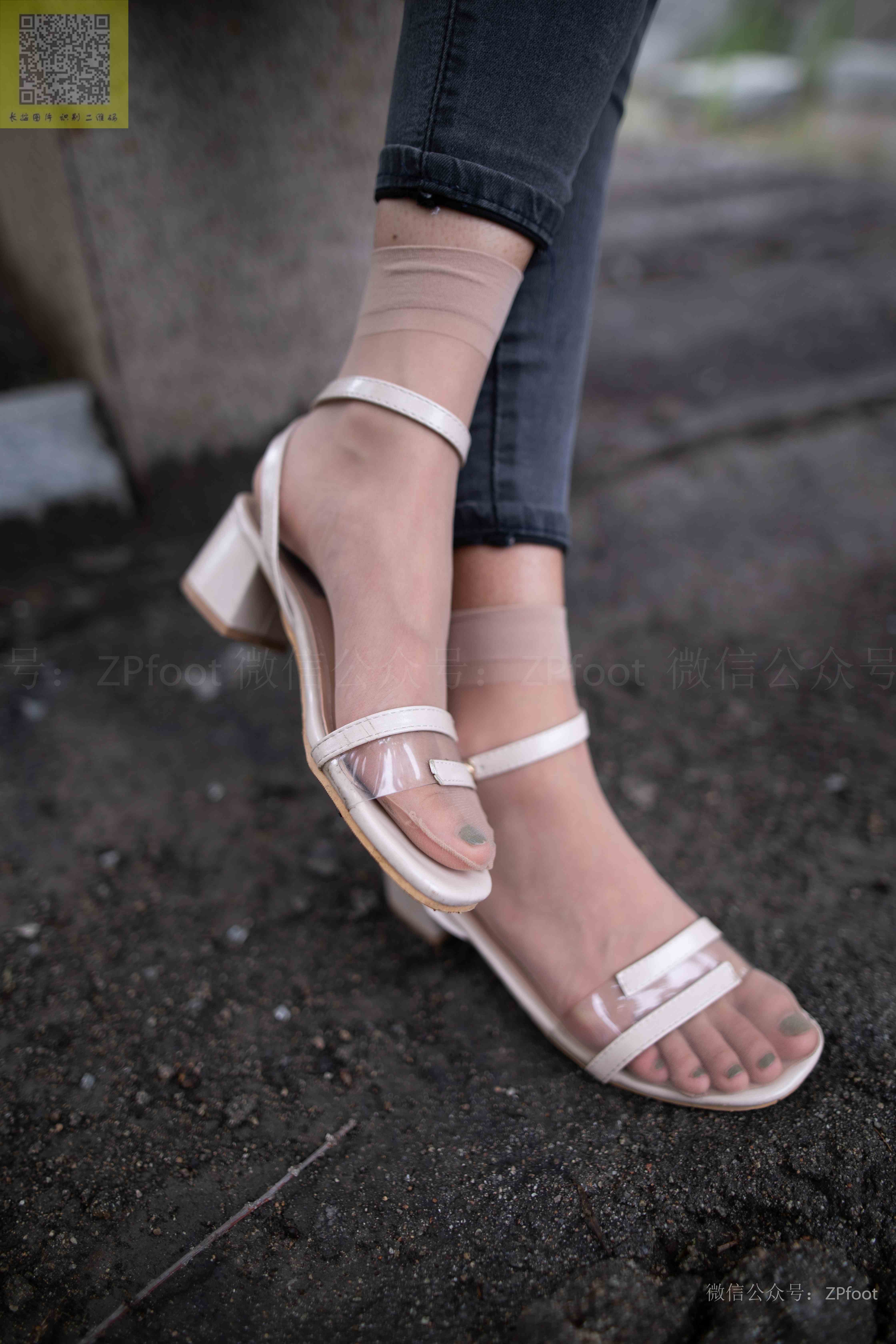 China Beauty Legs and feet 1326