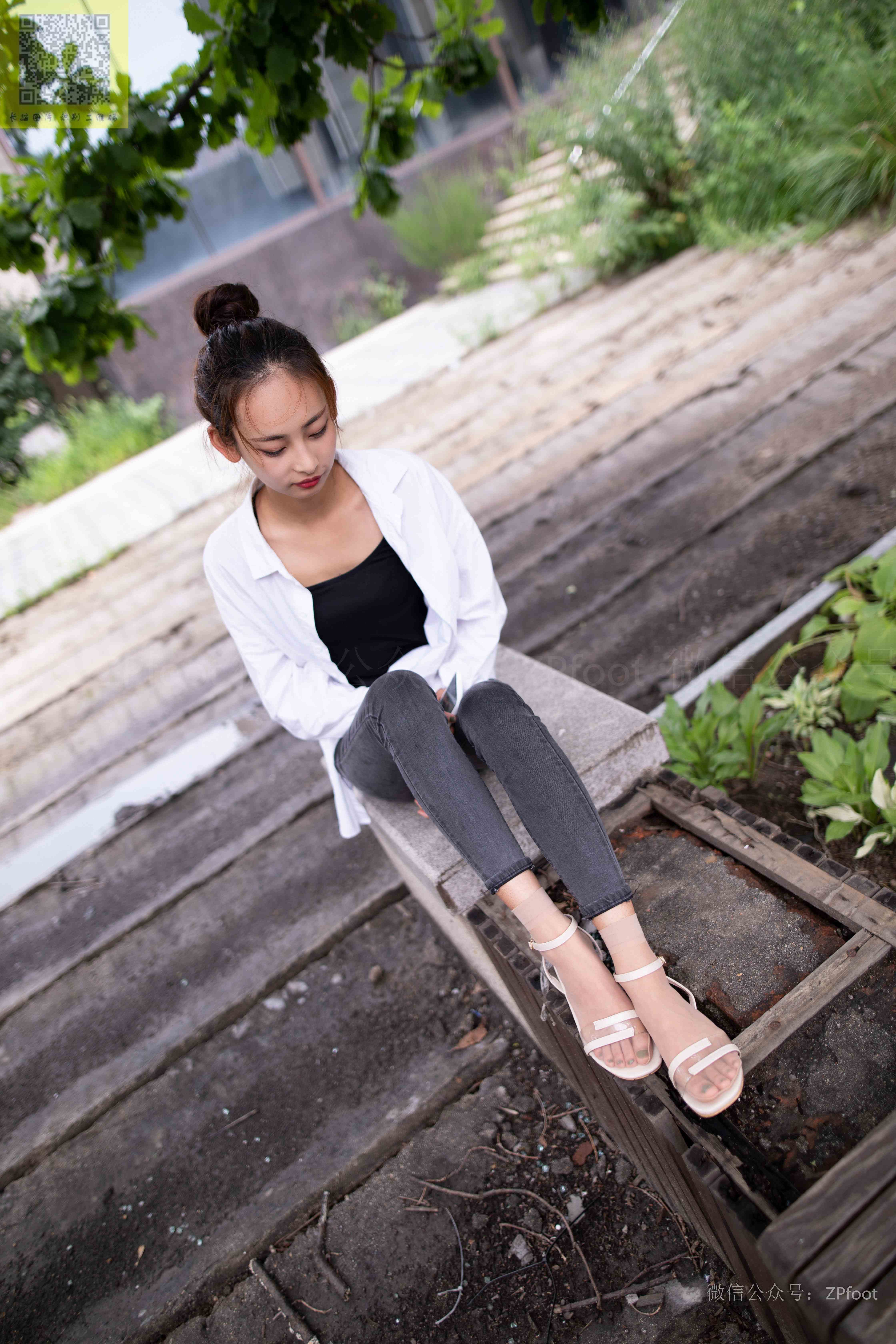 China Beauty Legs and feet 1326