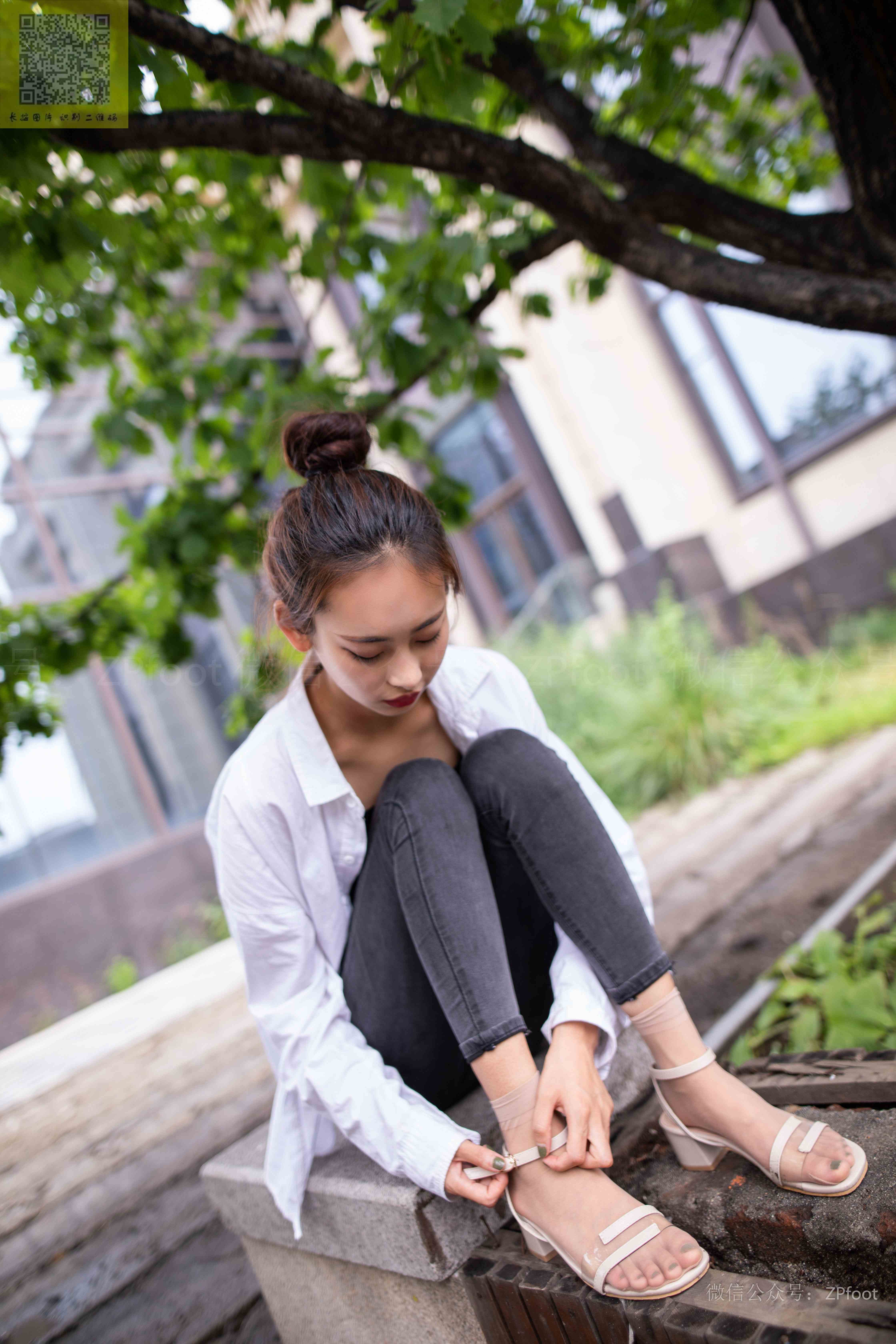 China Beauty Legs and feet 1326